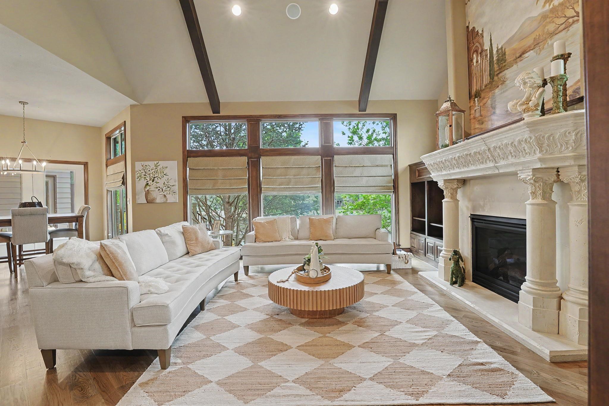 2525 N Loch Lomond Court Wichita KS 67228