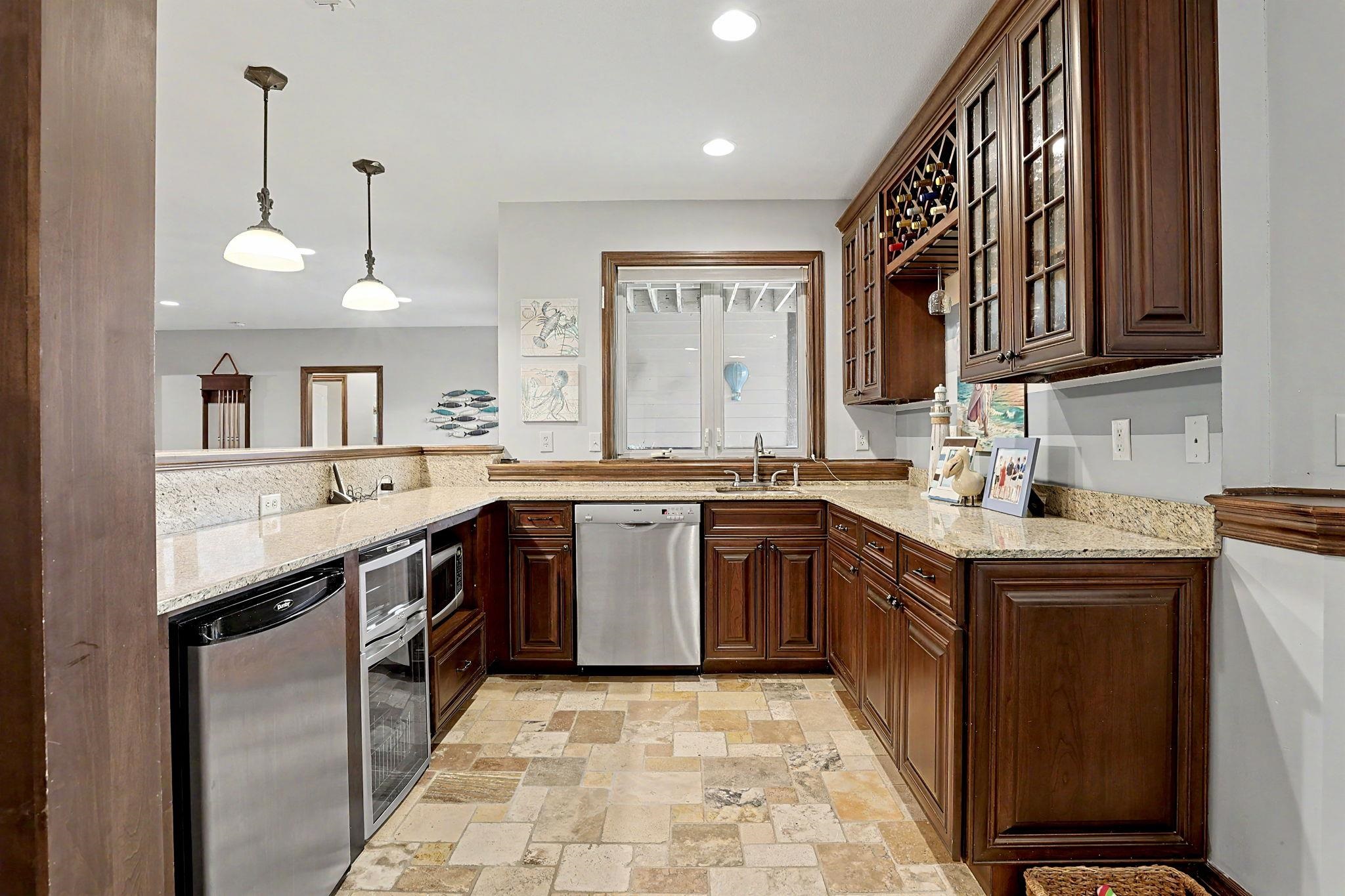 2525 N Loch Lomond Court Wichita KS 67228