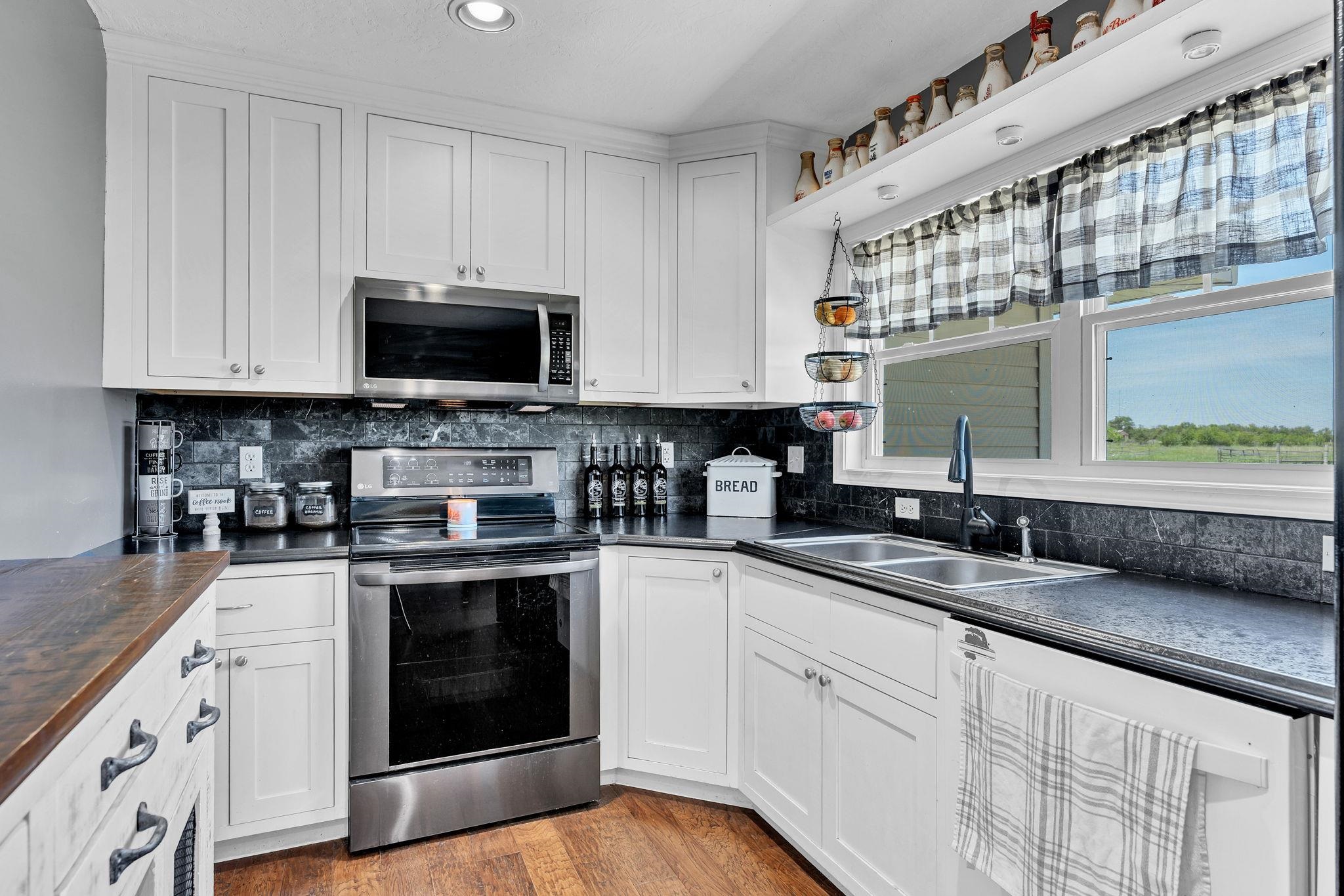 15540 SW 200th Street Rose Hill KS 67133