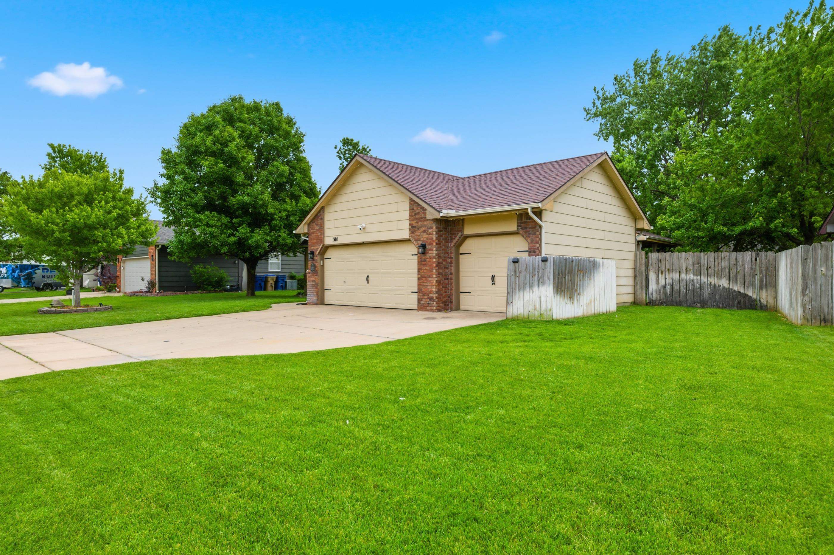 301 E Valley Park Drive Valley Center KS 67147