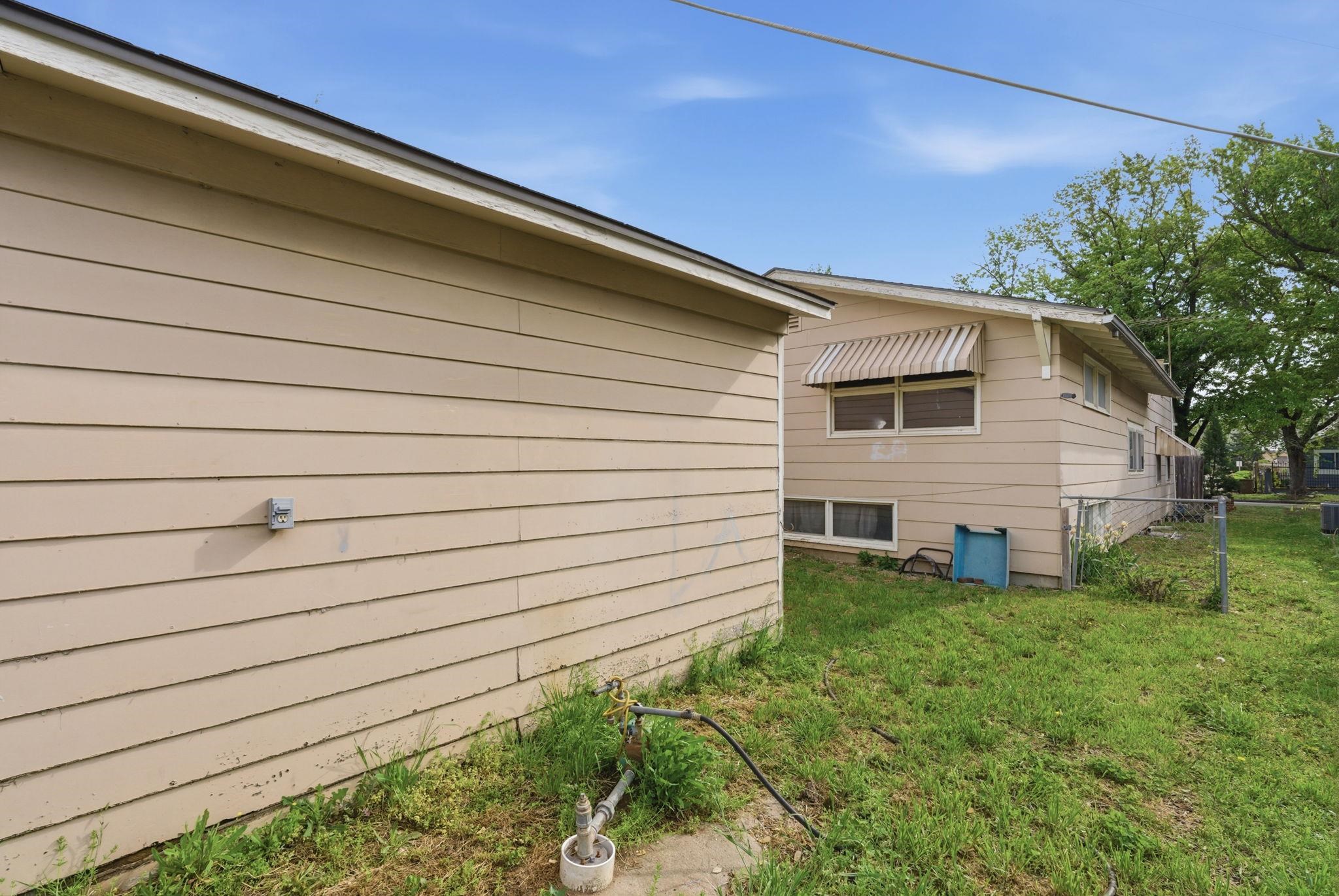 2327 N Market Street Wichita KS 67219