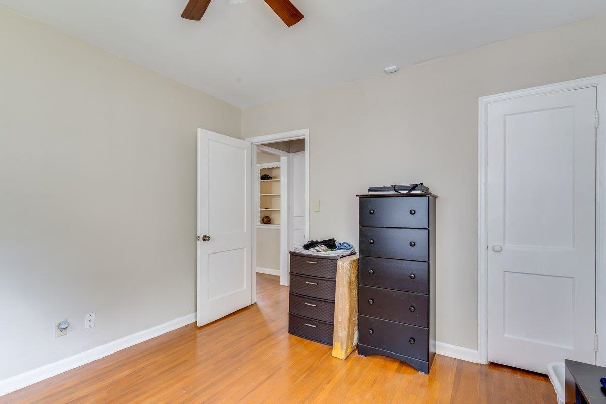 611 S Pershing Wichita KS 67218