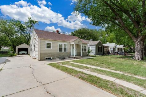 611 S Pershing Wichita KS 67218