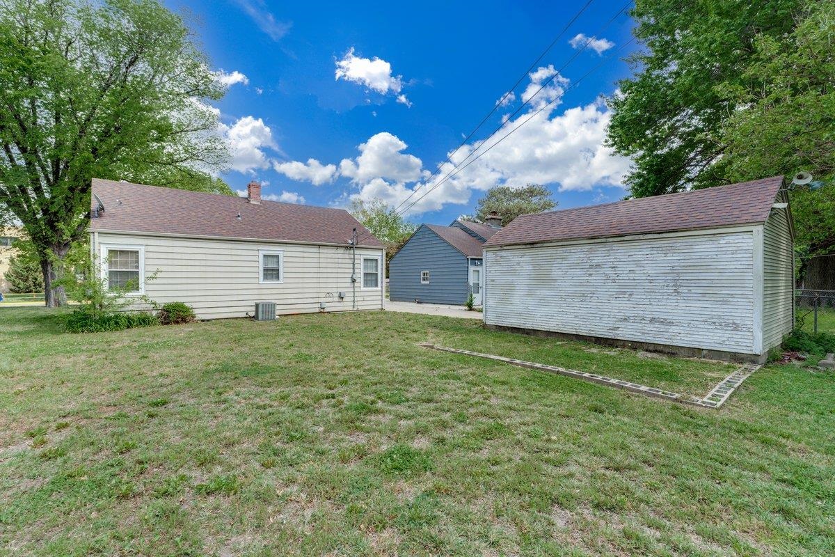 611 S Pershing Wichita KS 67218