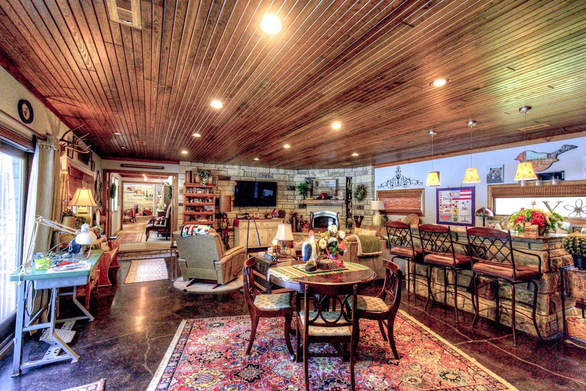 7 Valley Road Arkansas City KS 67005