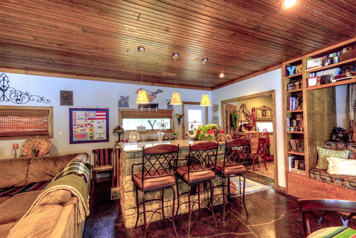 7 Valley Road Arkansas City KS 67005