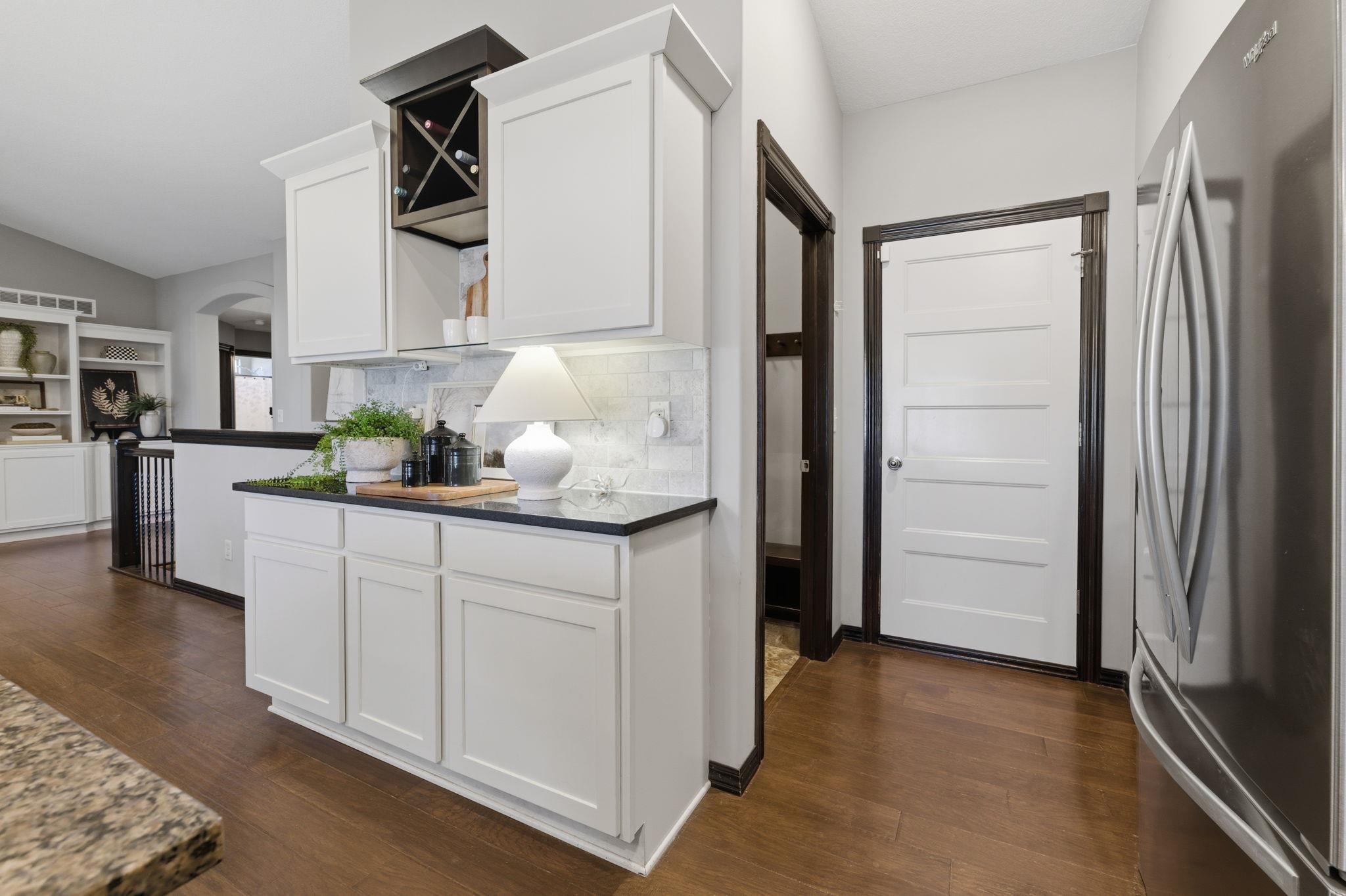 609 N Jaax Wichita KS 67235