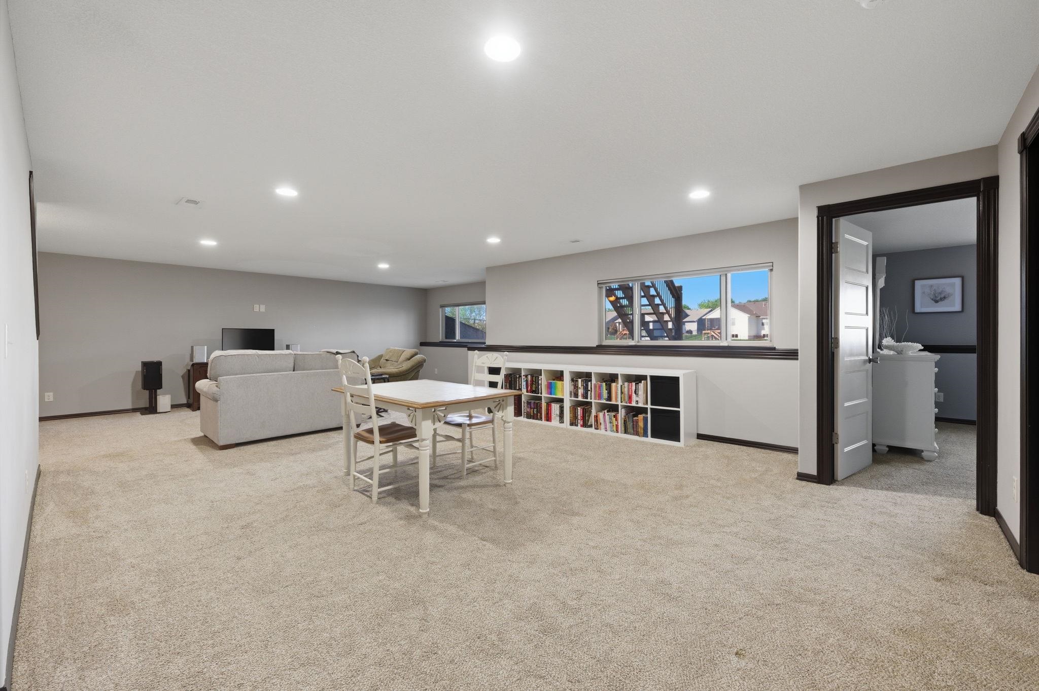609 N Jaax Wichita KS 67235