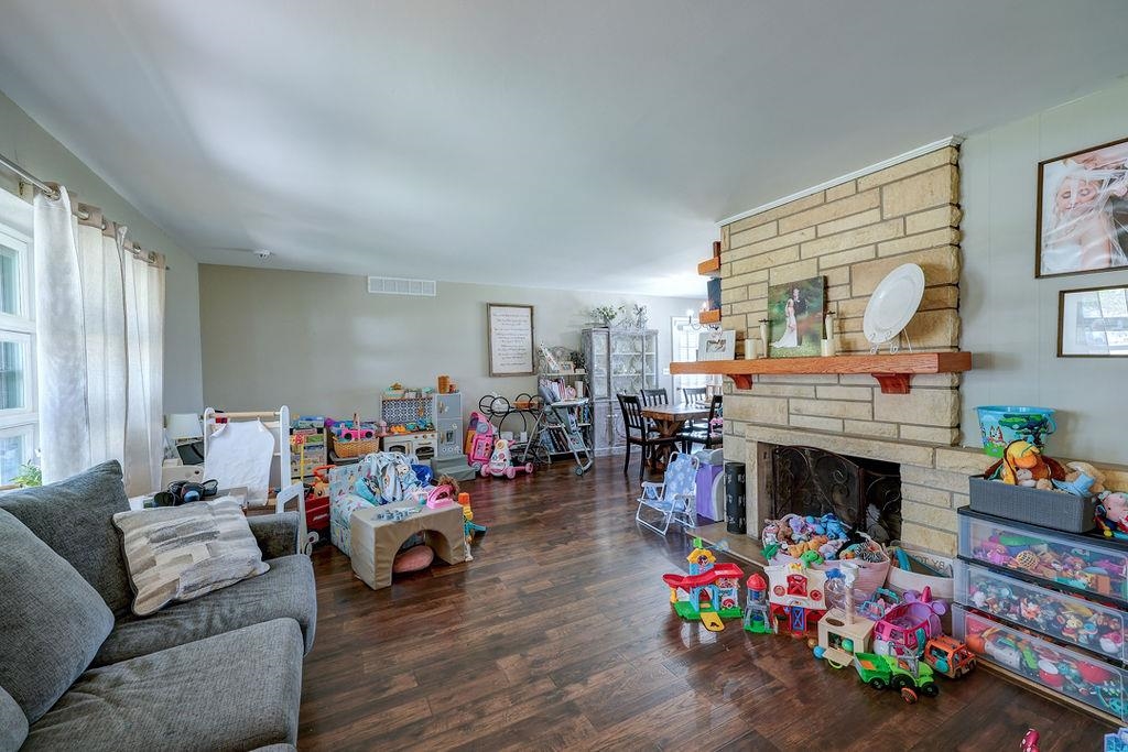 1421 E 12th Avenue Winfield KS 67156