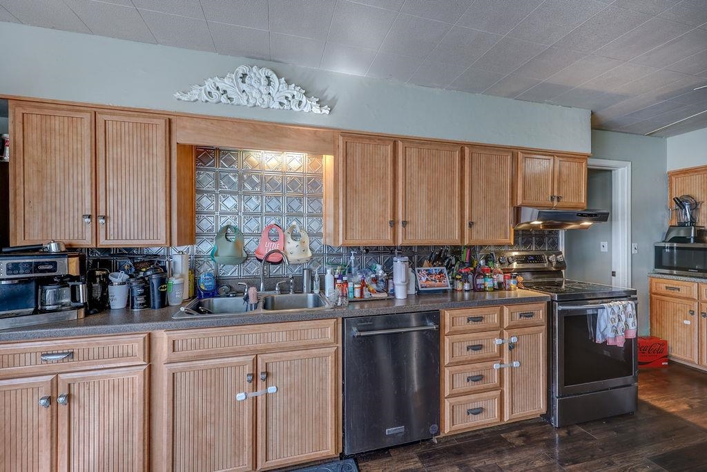 1421 E 12th Avenue Winfield KS 67156