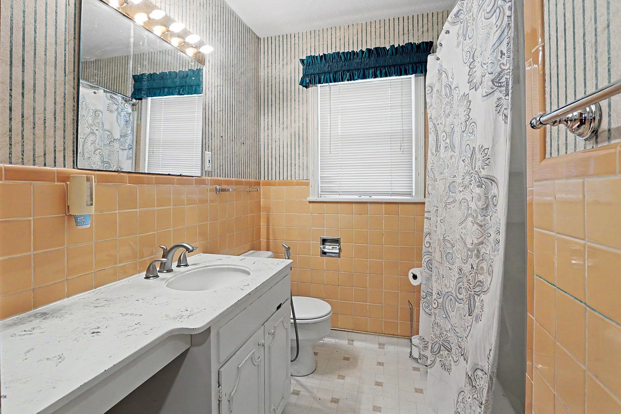 2835 E Aloma Wichita KS 67211