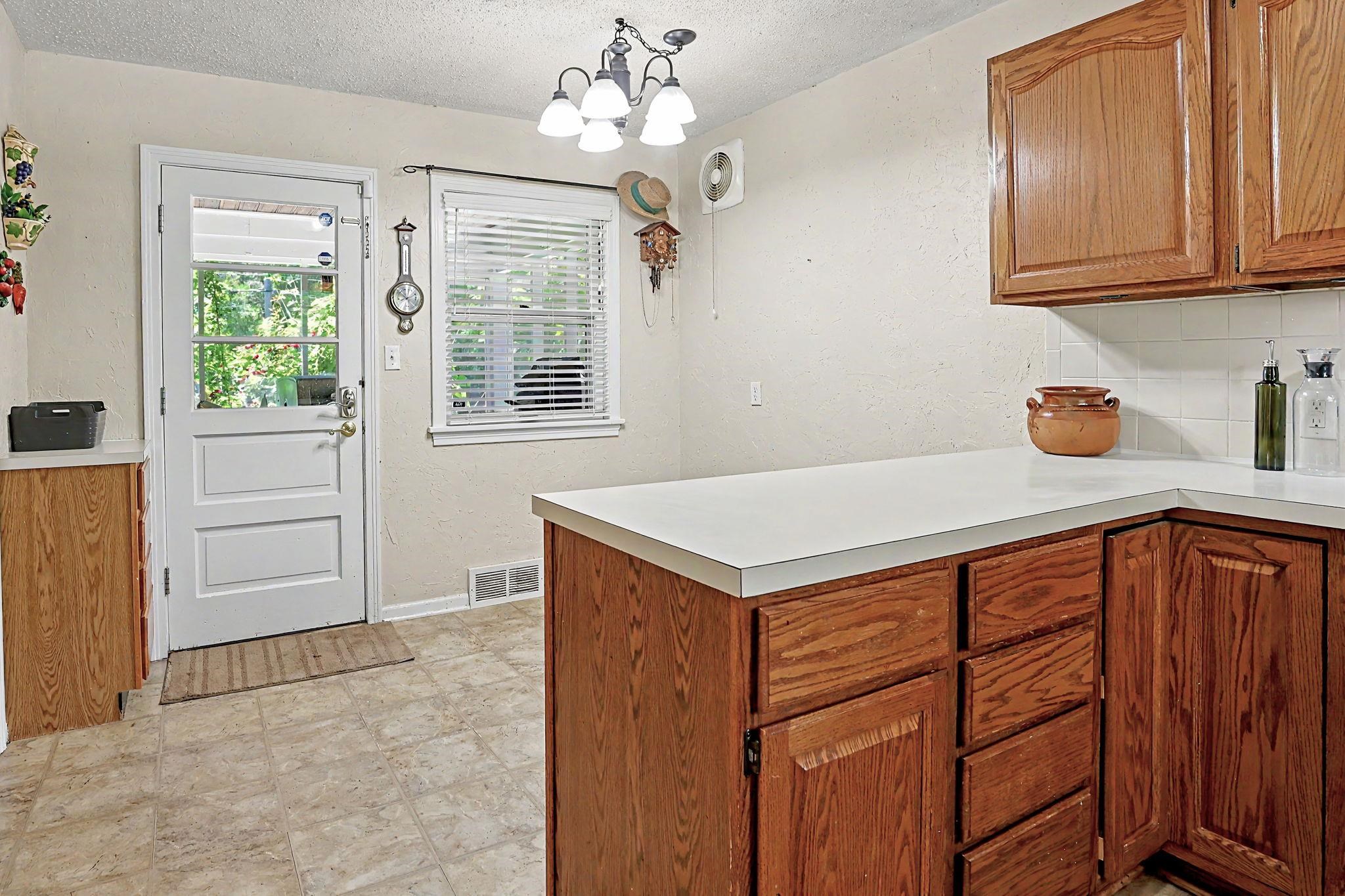 2835 E Aloma Wichita KS 67211