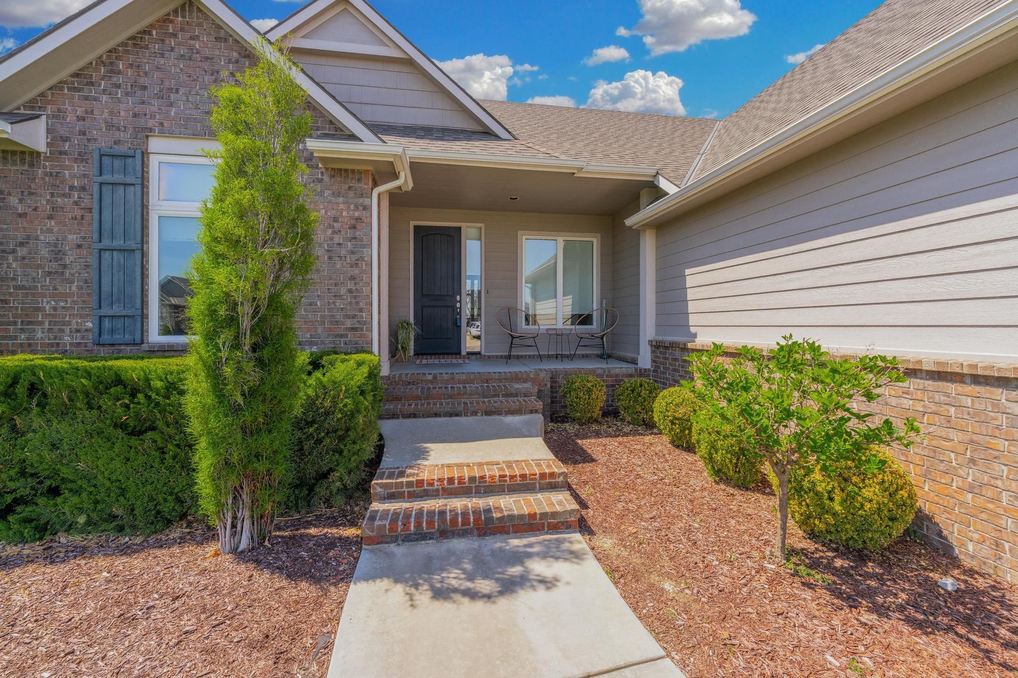 1513 N Shadow Rock Drive Andover KS 67002