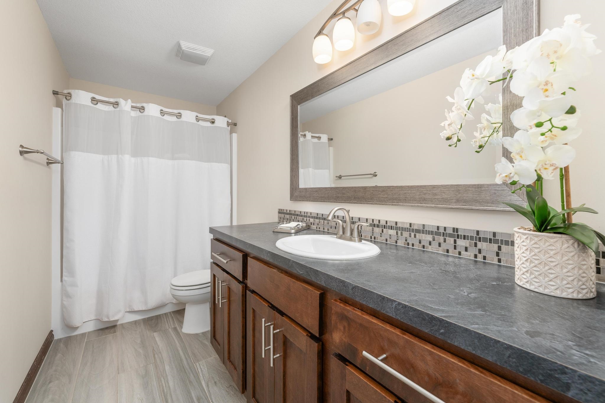 1513 N Shadow Rock Drive Andover KS 67002
