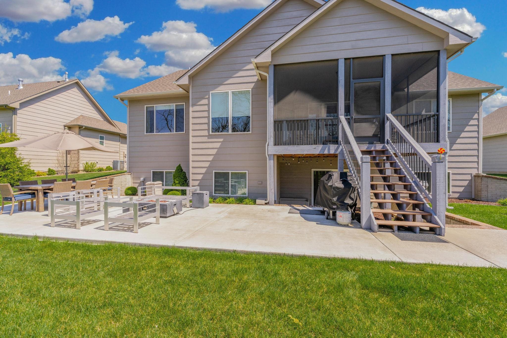 1513 N Shadow Rock Drive Andover KS 67002