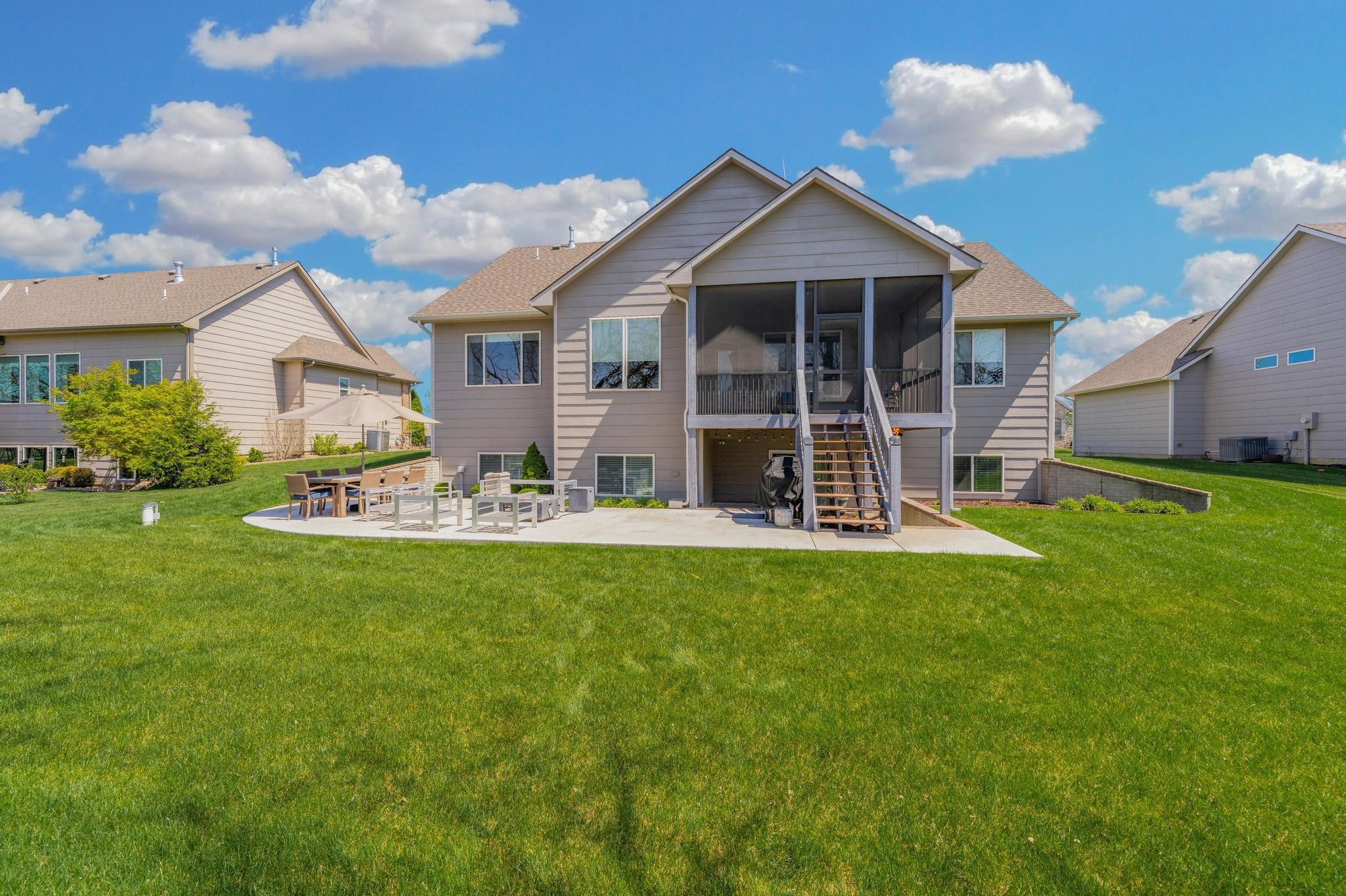 1513 N Shadow Rock Drive Andover KS 67002