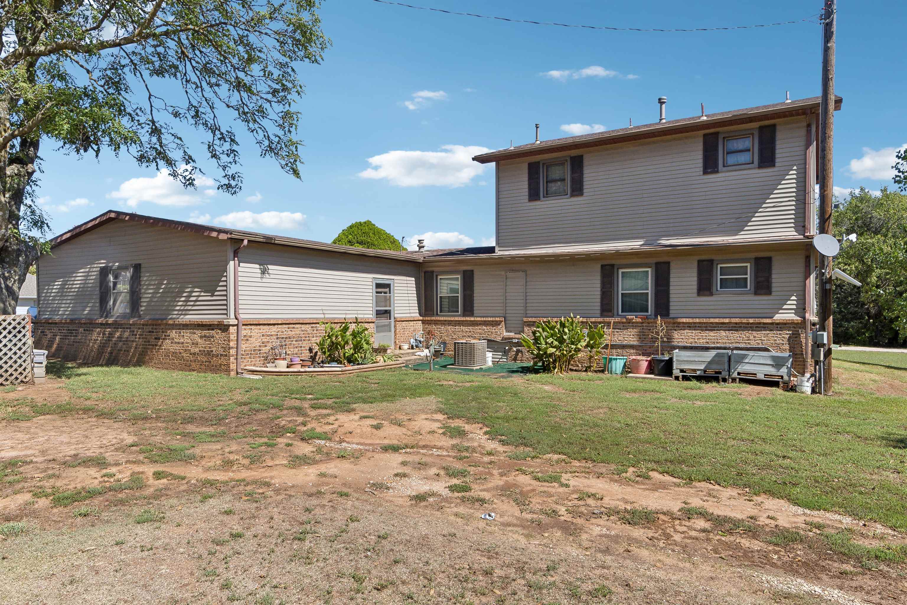 423 N Street Marys Street Caldwell KS 67022