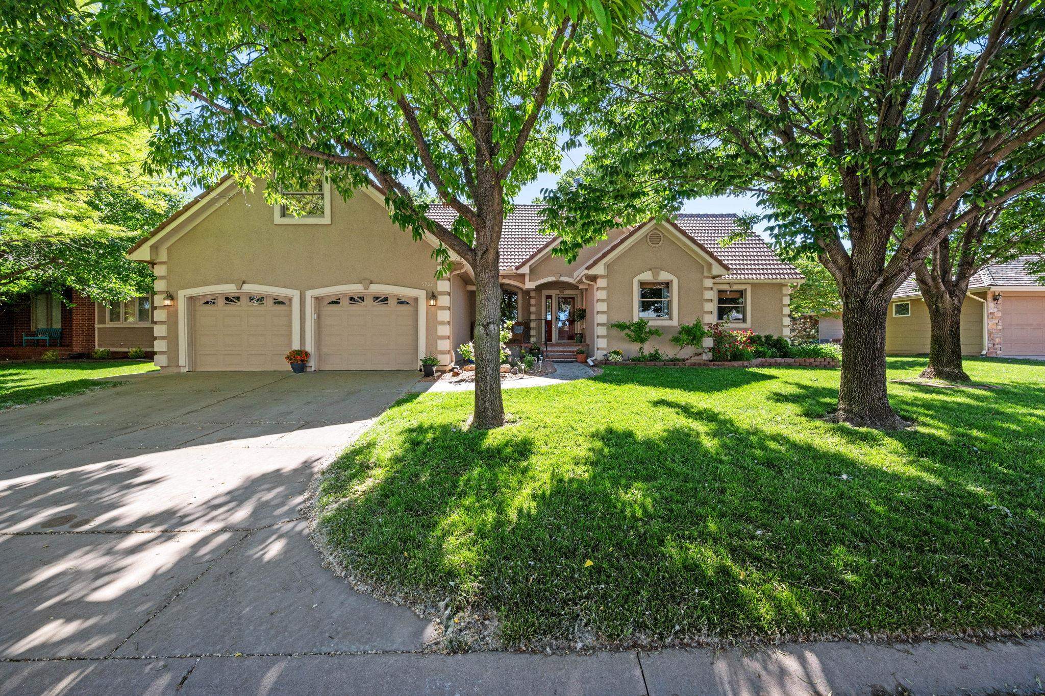 6907 W Garden Ridge Court Wichita KS 67205