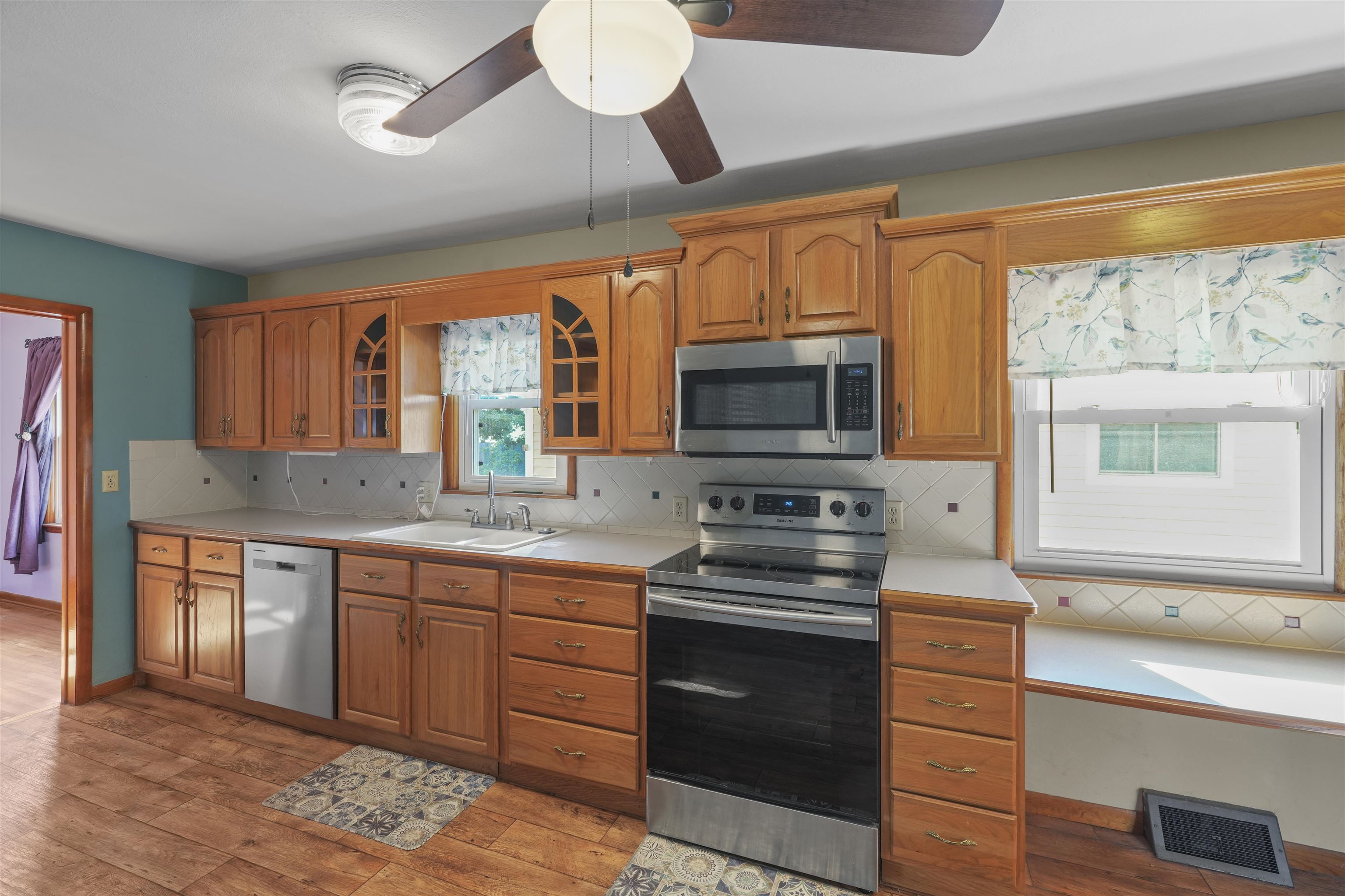 1301 Allison Street Newton KS 67114
