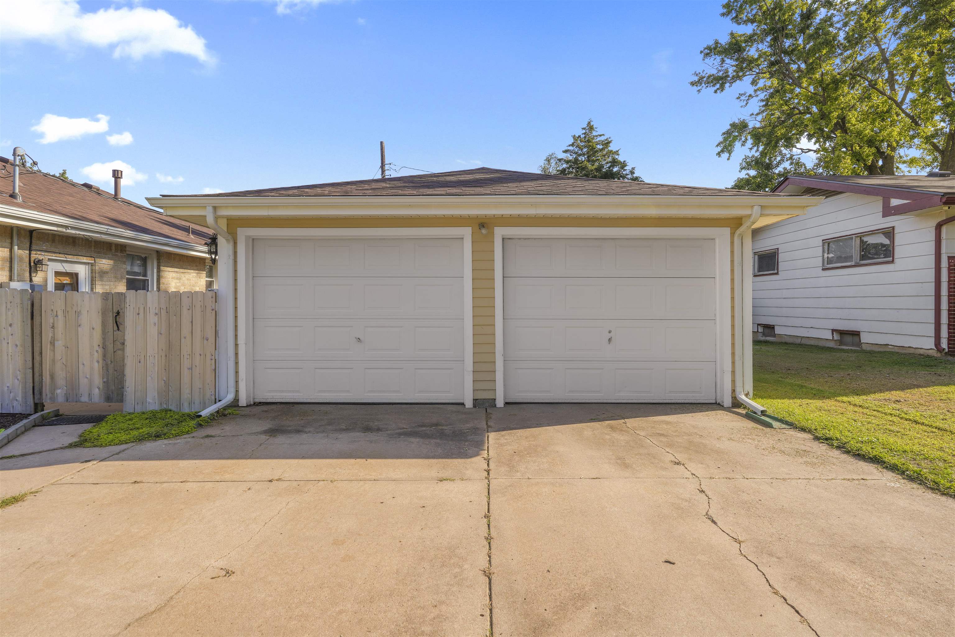 1301 Allison Street Newton KS 67114
