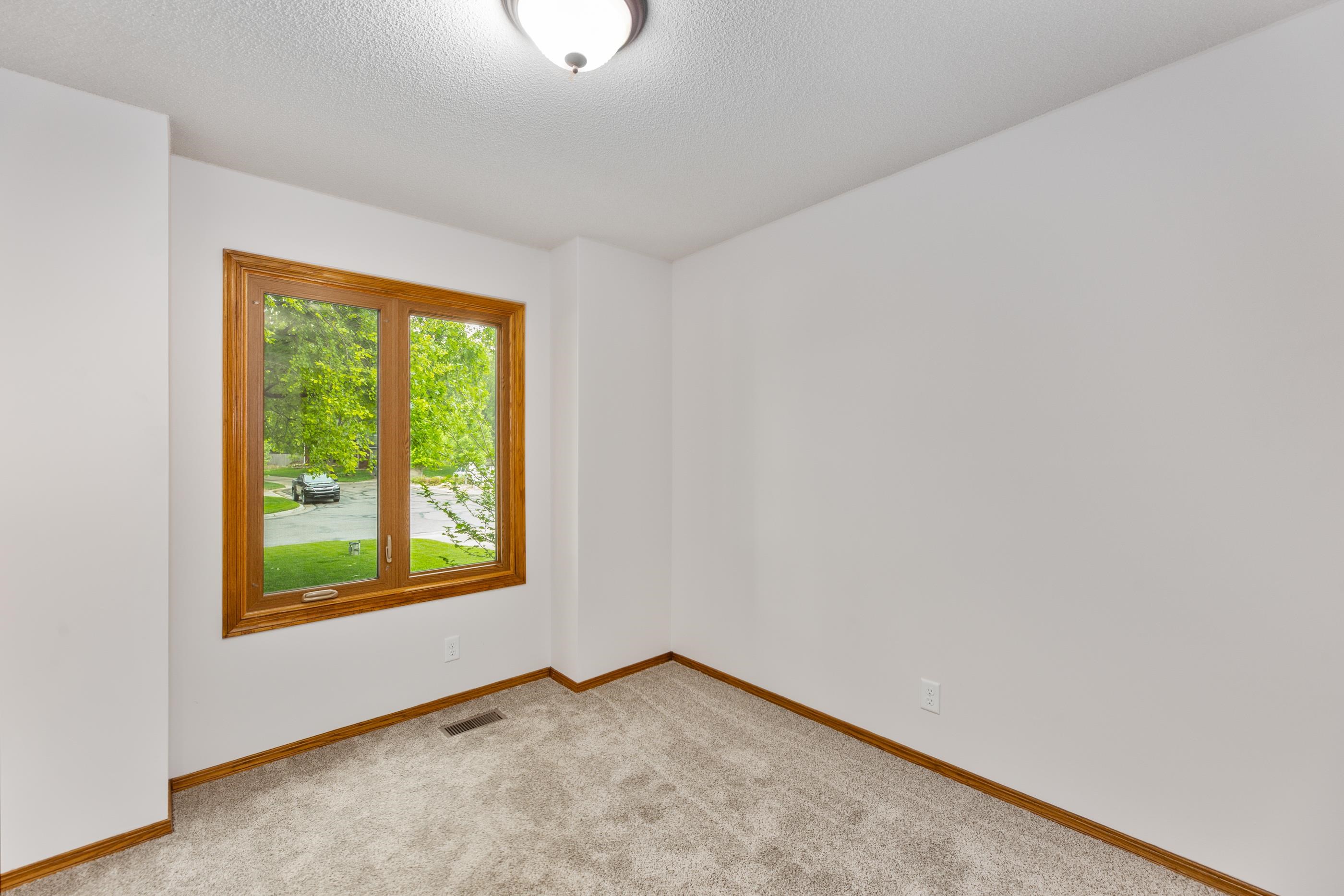 7406 W Westlawn Wichita KS 67205