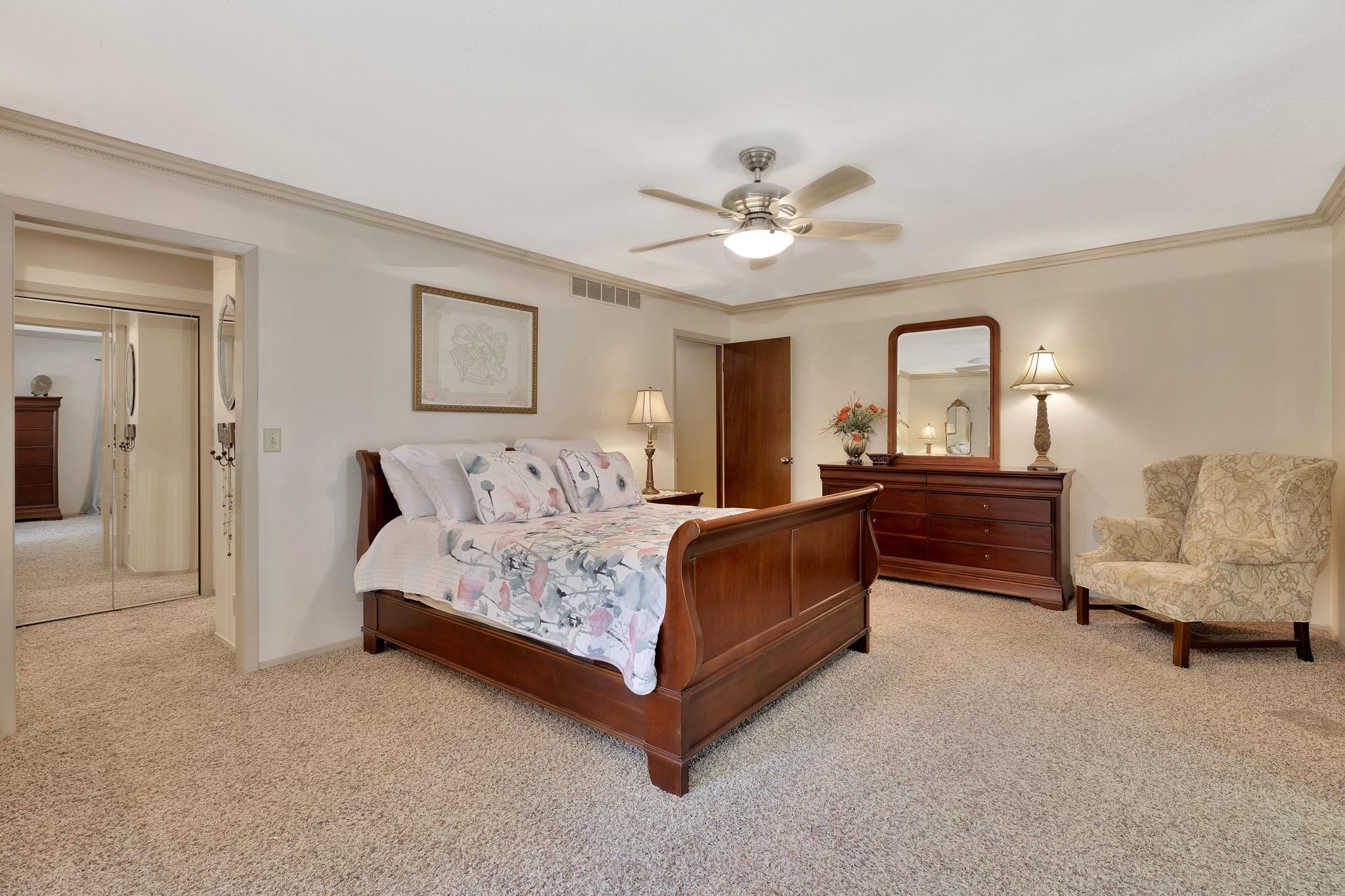 18 N Lakeview Drive Goddard KS 67052