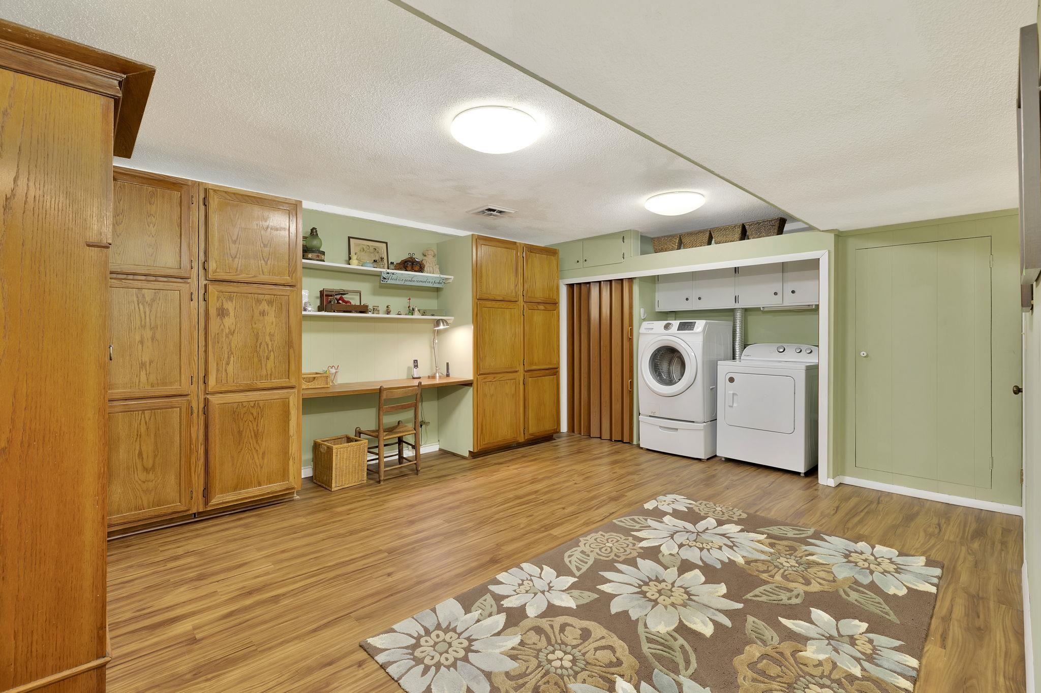 18 N Lakeview Drive Goddard KS 67052