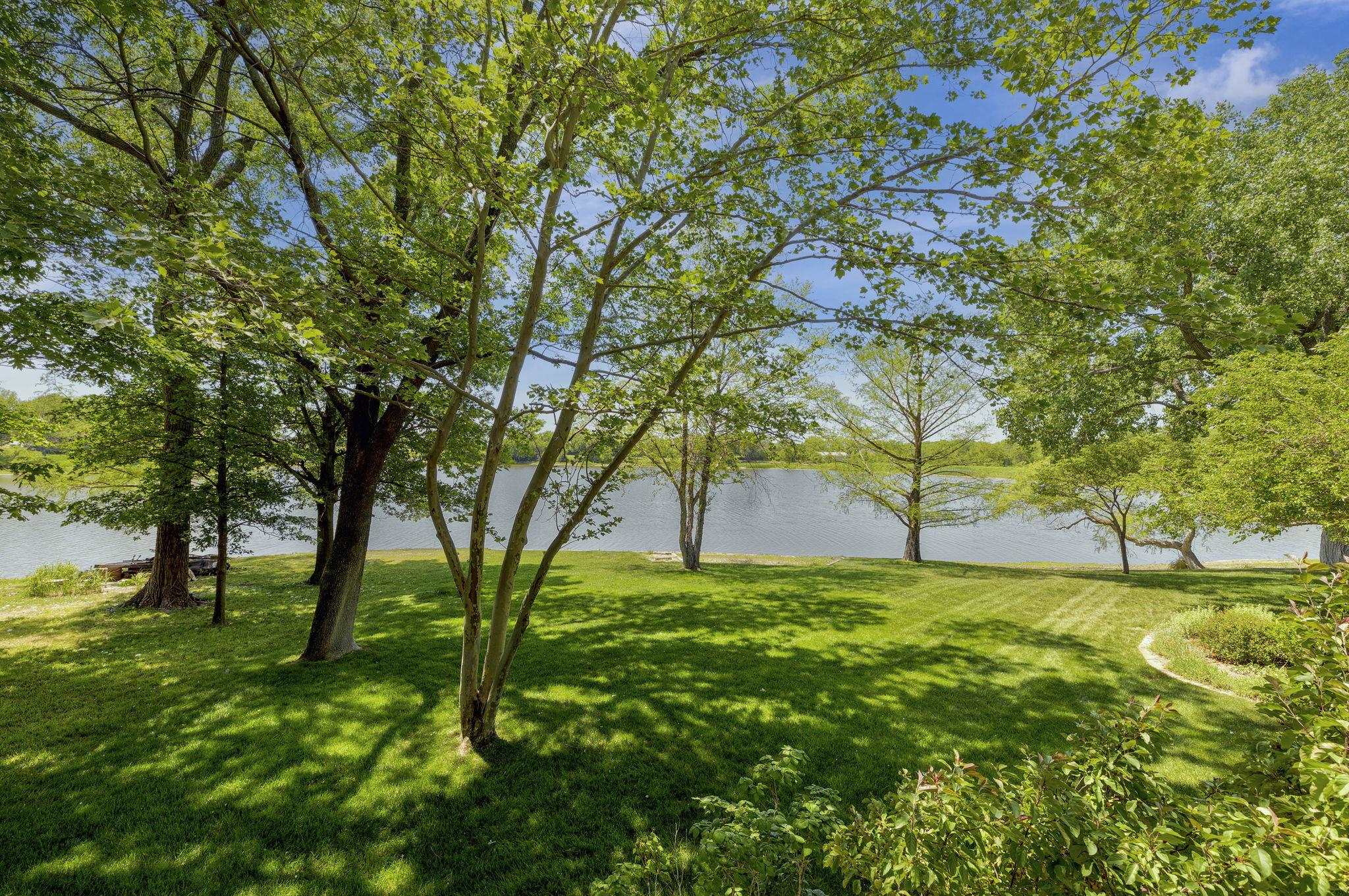 18 N Lakeview Drive Goddard KS 67052