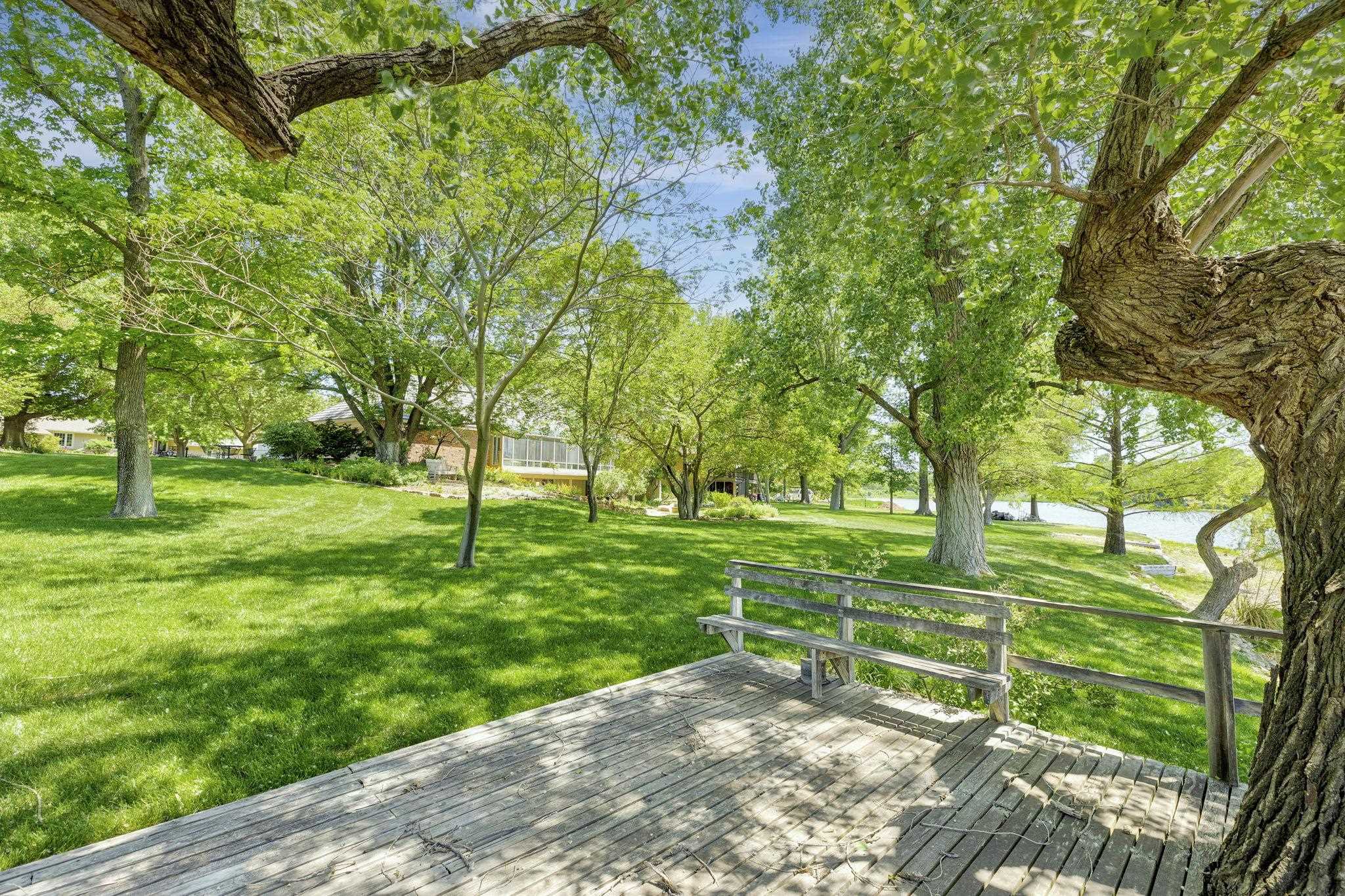 18 N Lakeview Drive Goddard KS 67052