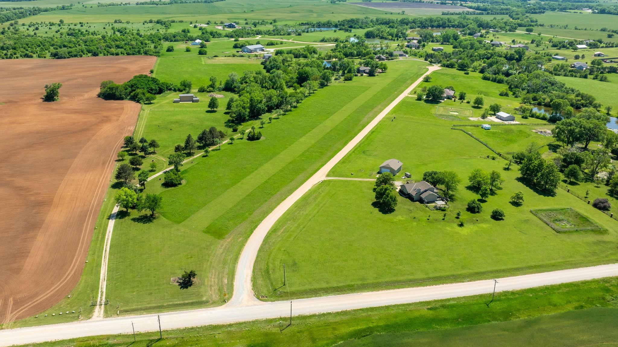 18 N Lakeview Drive Goddard KS 67052