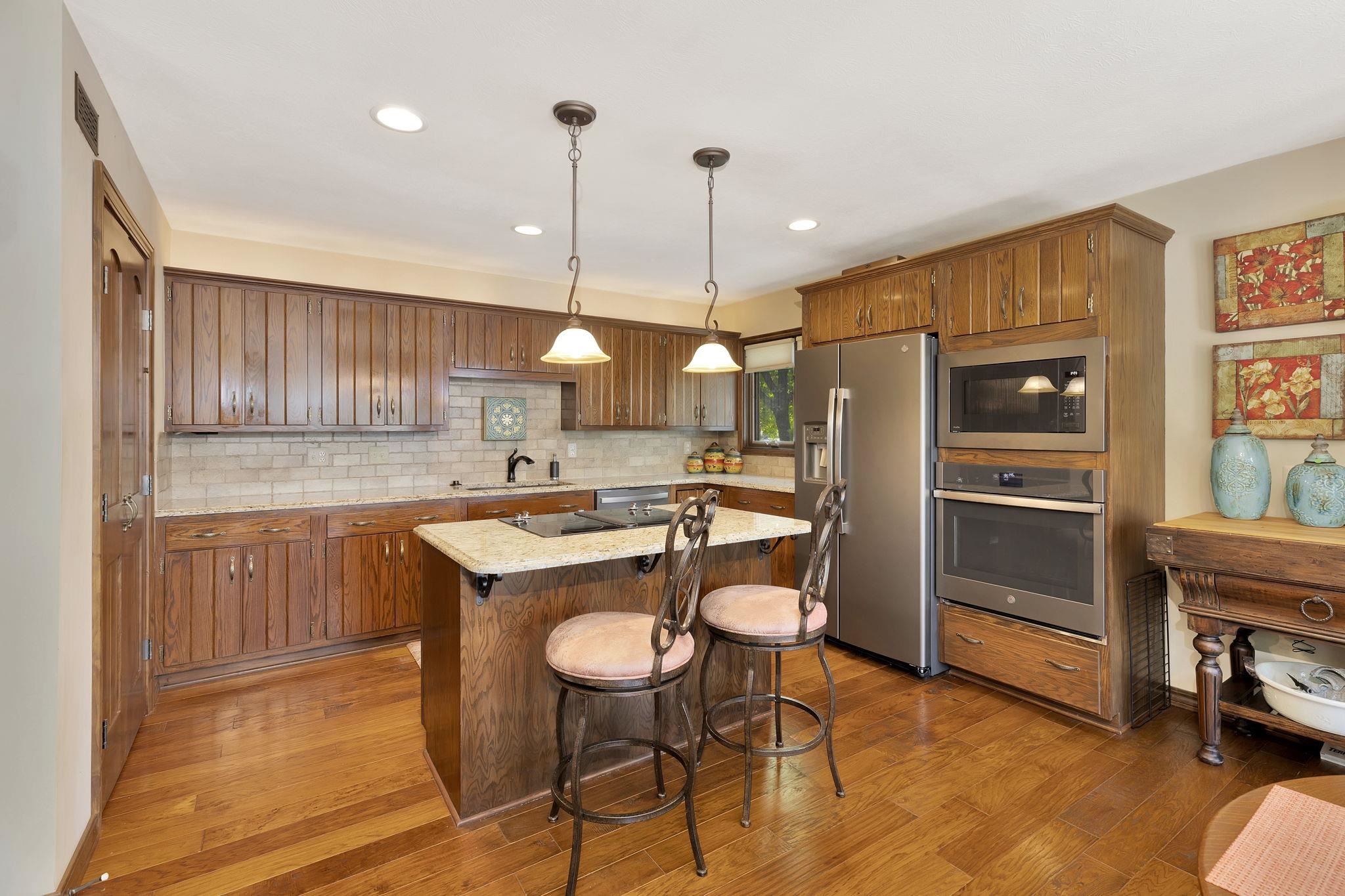 18 N Lakeview Drive Goddard KS 67052