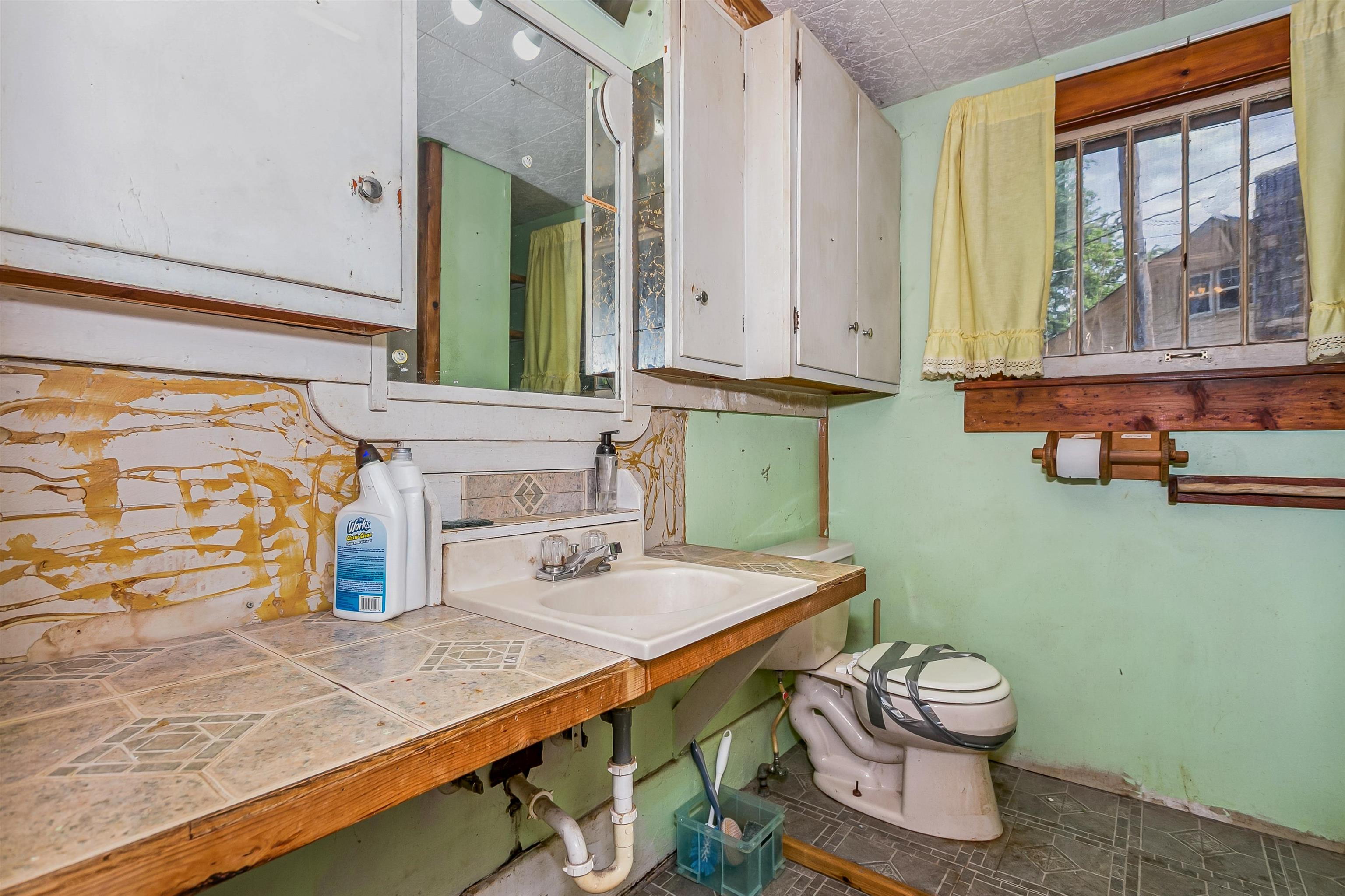 308 E 6th Augusta KS 67010-0000