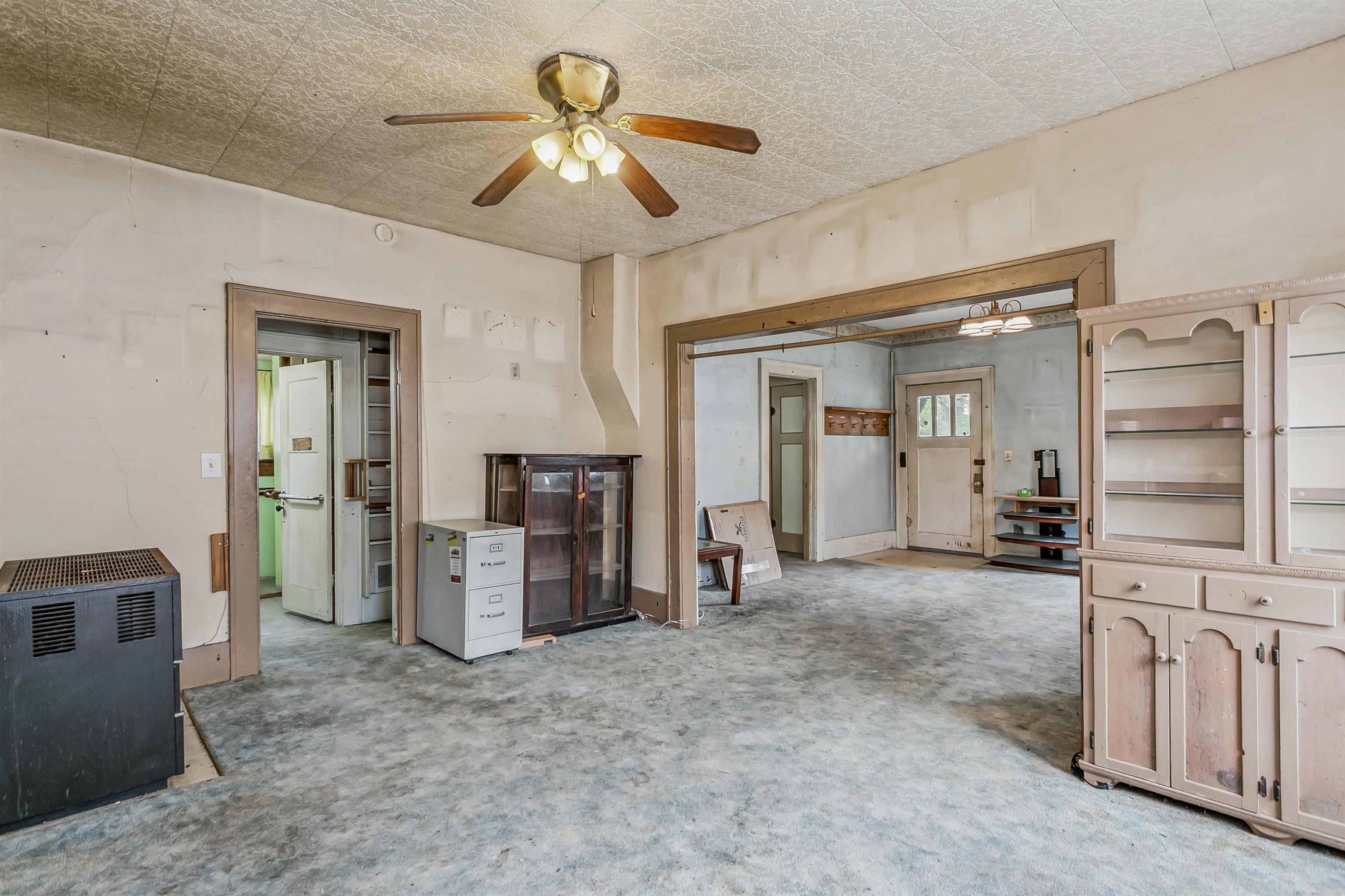308 E 6th Augusta KS 67010-0000