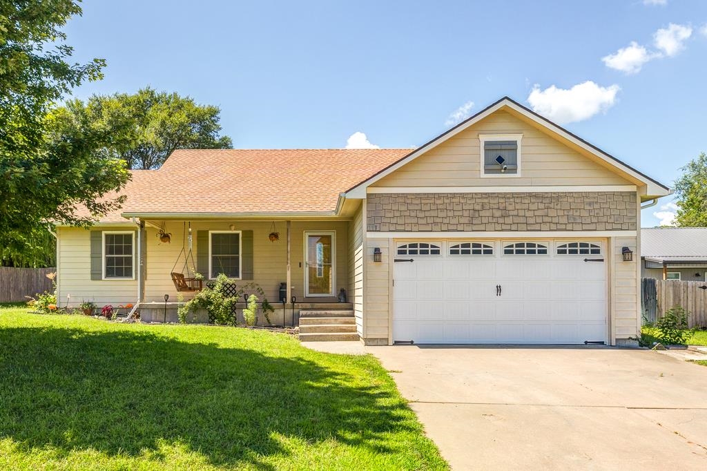 1109 Leprechaun Drive Chapman KS 67431