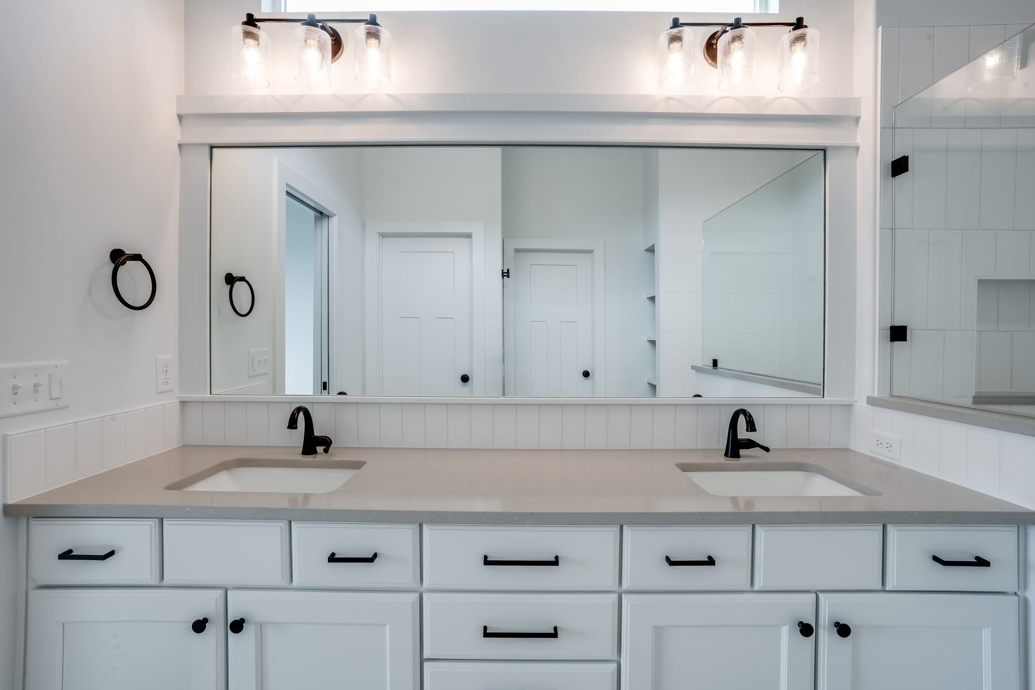 3437 S Linden Wichita KS 67210
