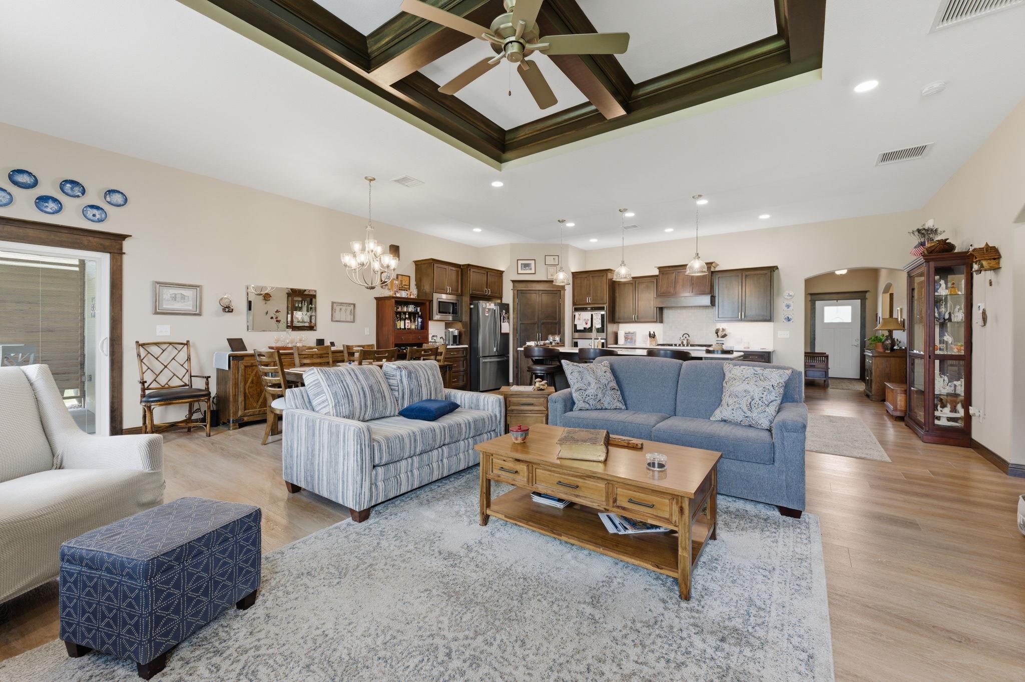 3673 N Lakeway Court Wichita KS 67205
