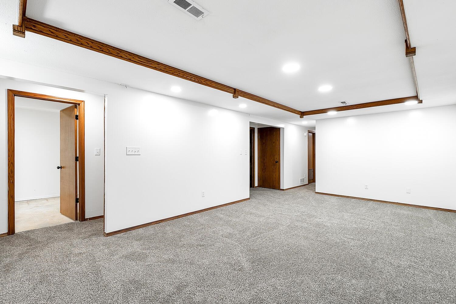 1612 E Brendonwood Road Derby KS 67037