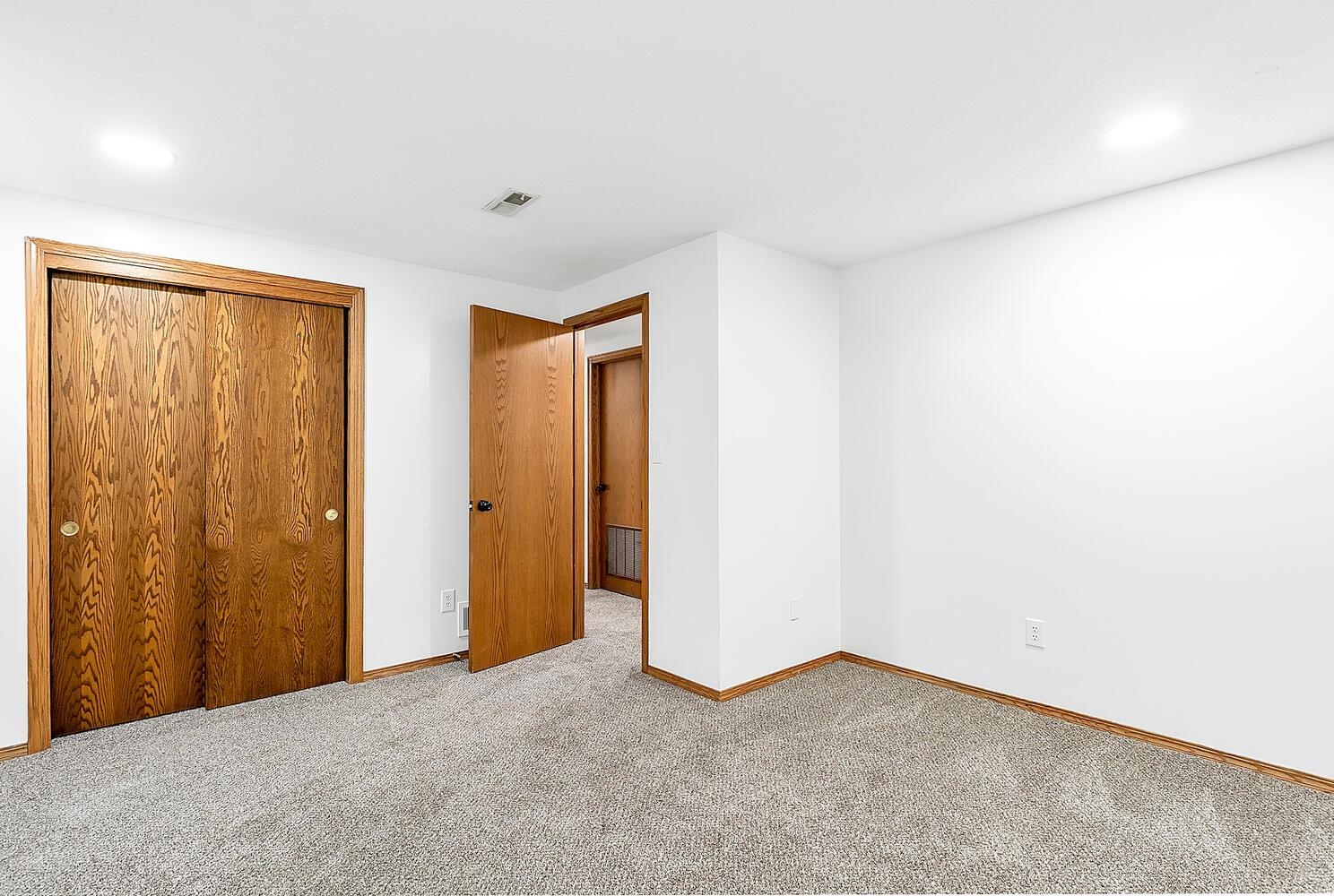 1612 E Brendonwood Road Derby KS 67037