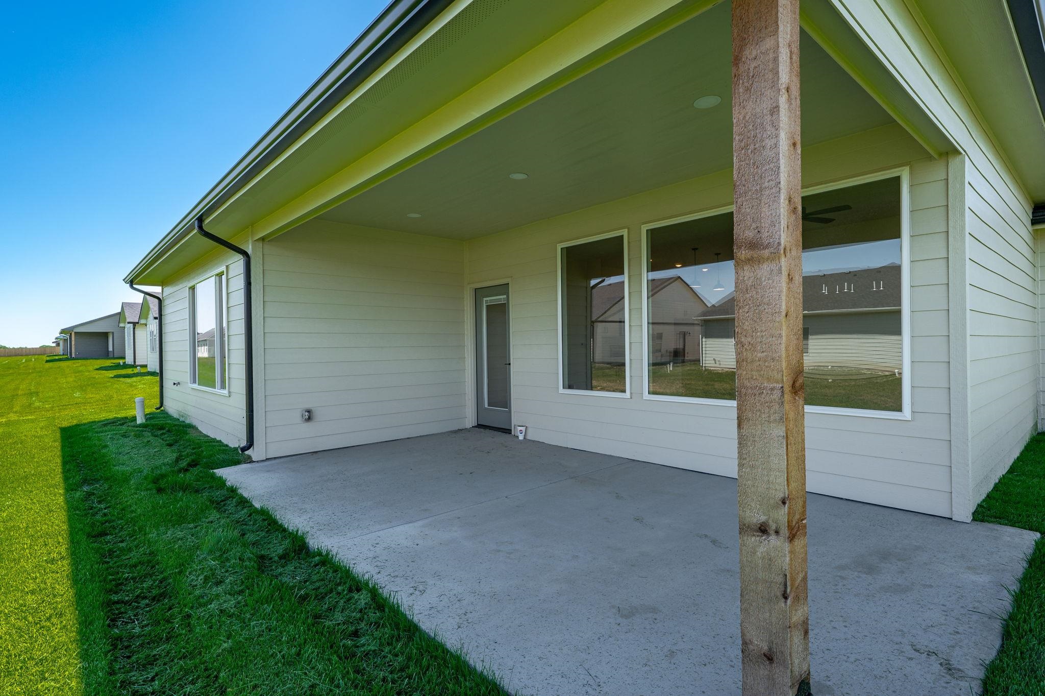 508 E Elmwood Street Park City KS 67147