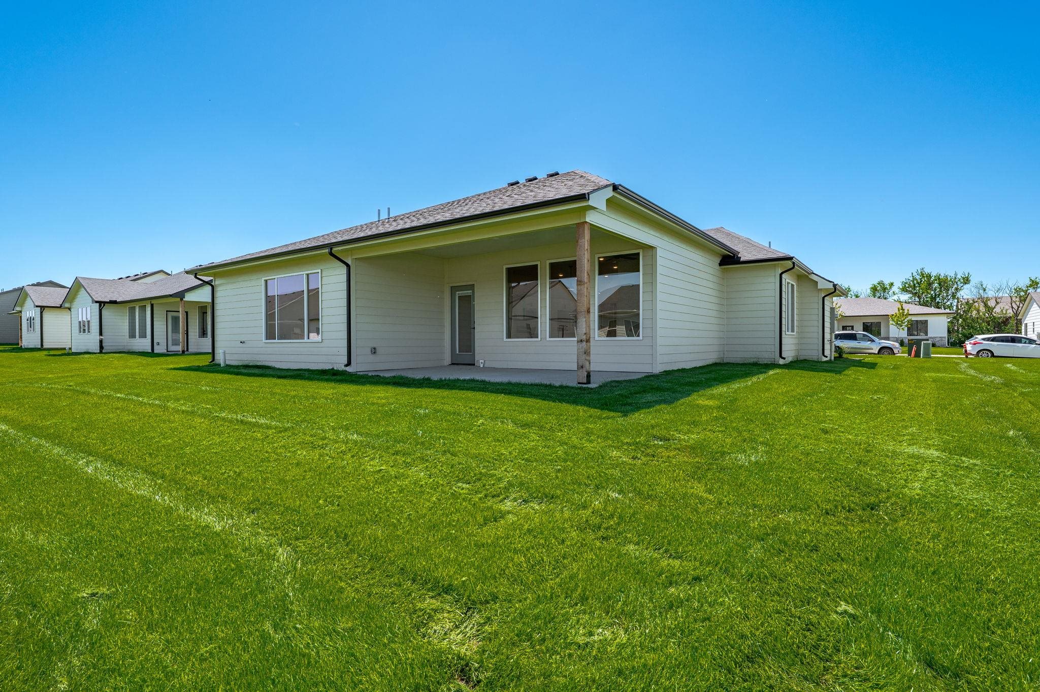 508 E Elmwood Street Park City KS 67147