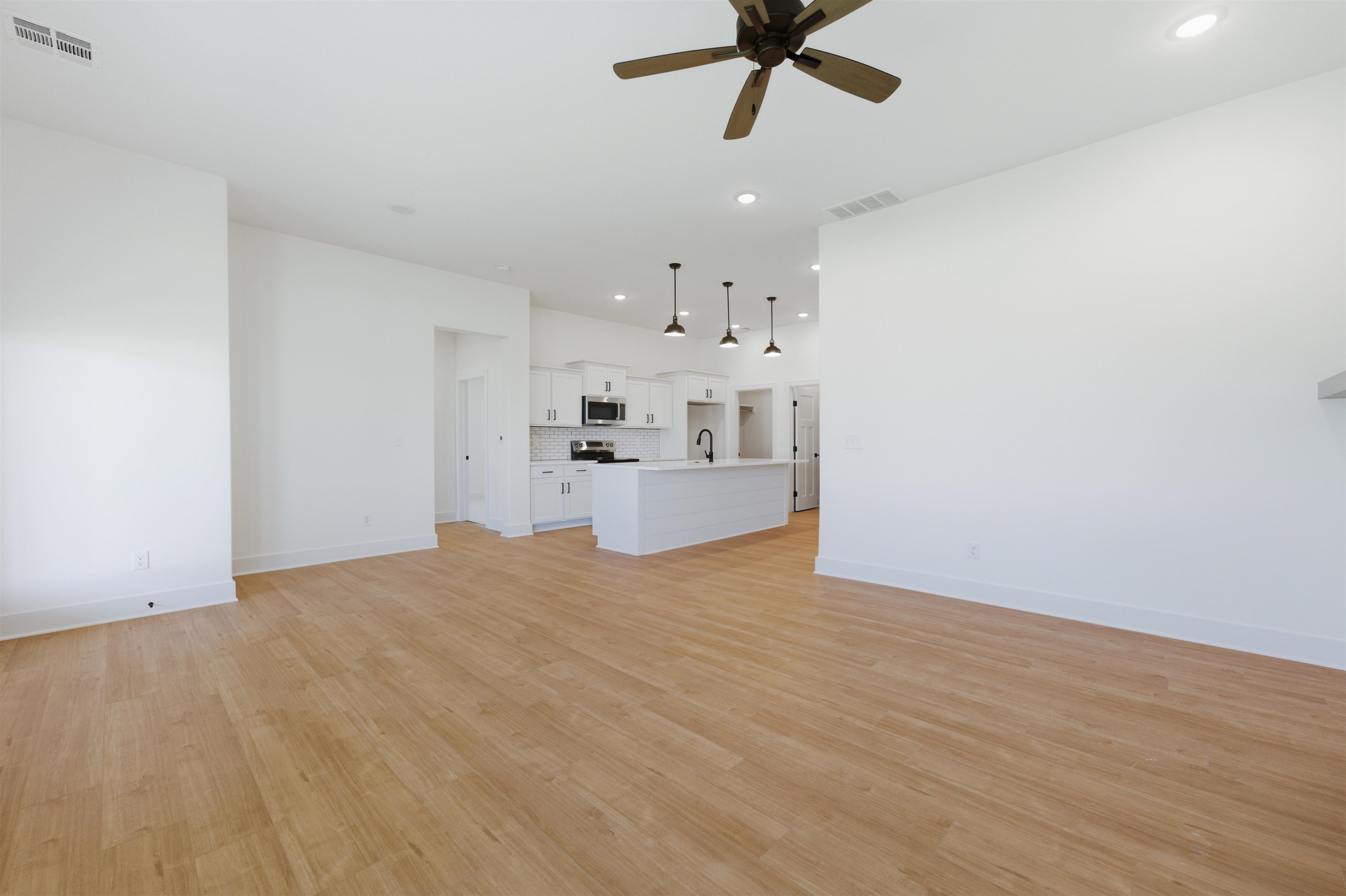 508 E Elmwood Street Park City KS 67147