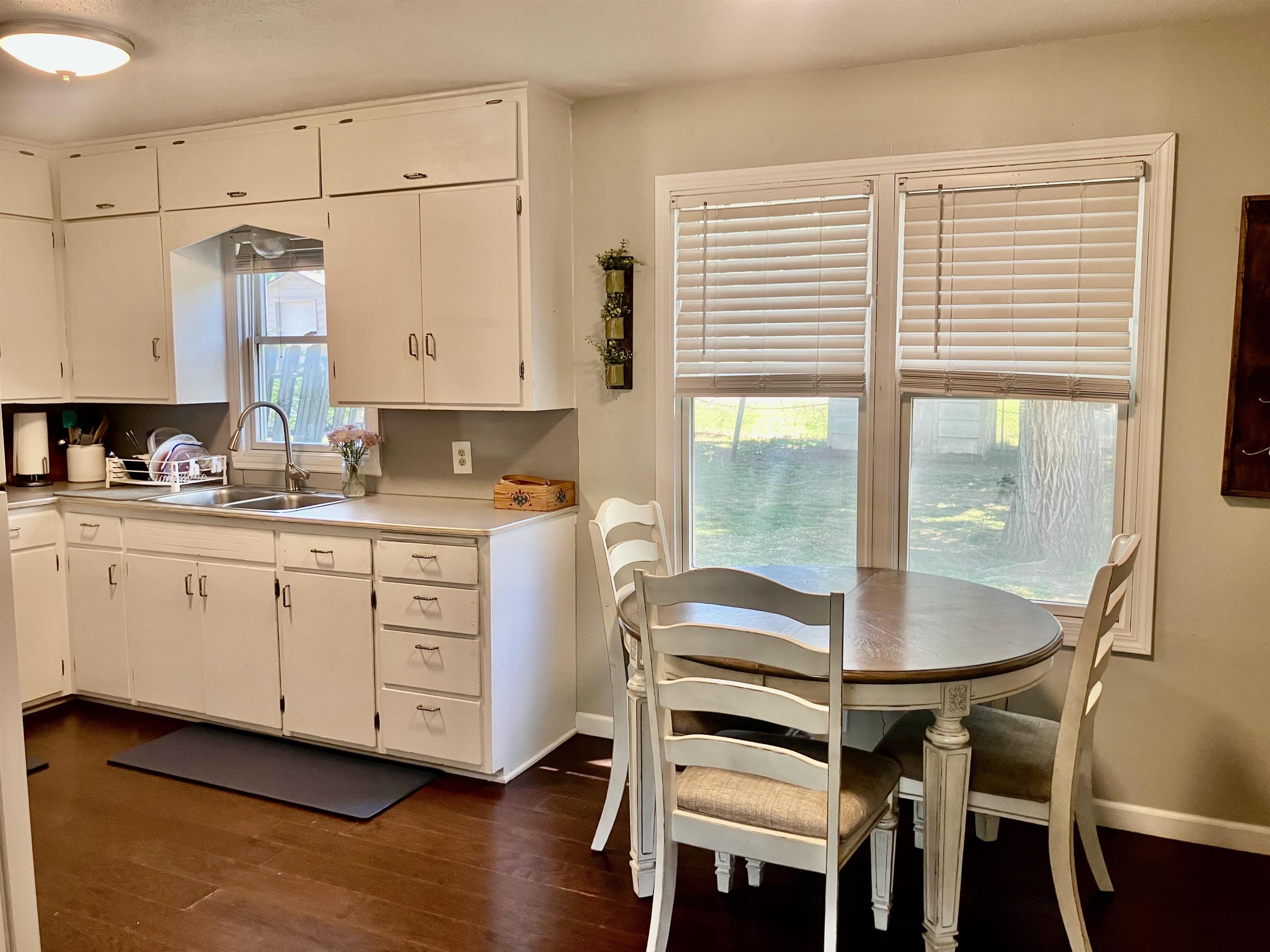 1629 E Gary Street Park City KS 67219