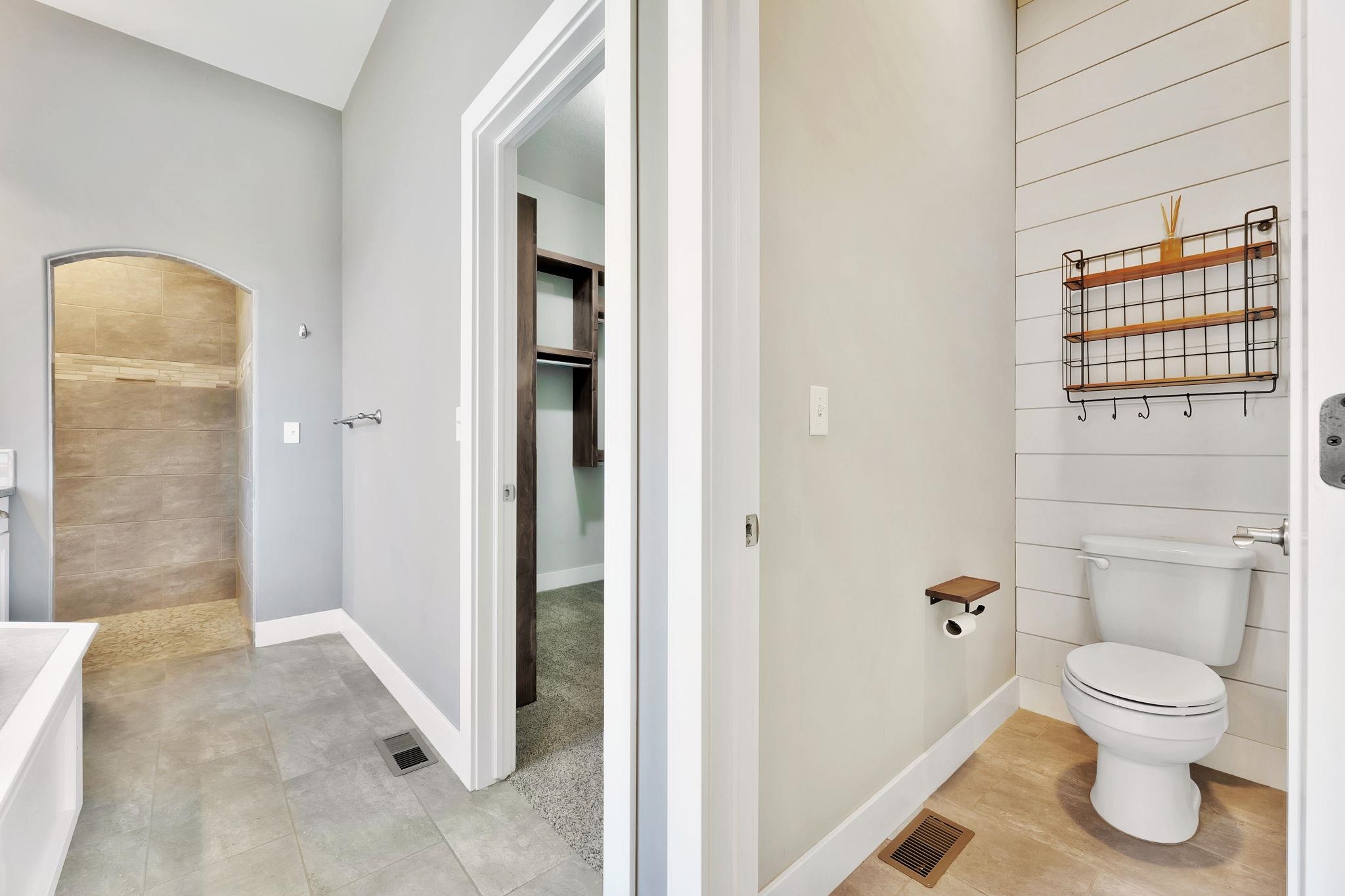 1242 E Lookout Street Derby KS 67037