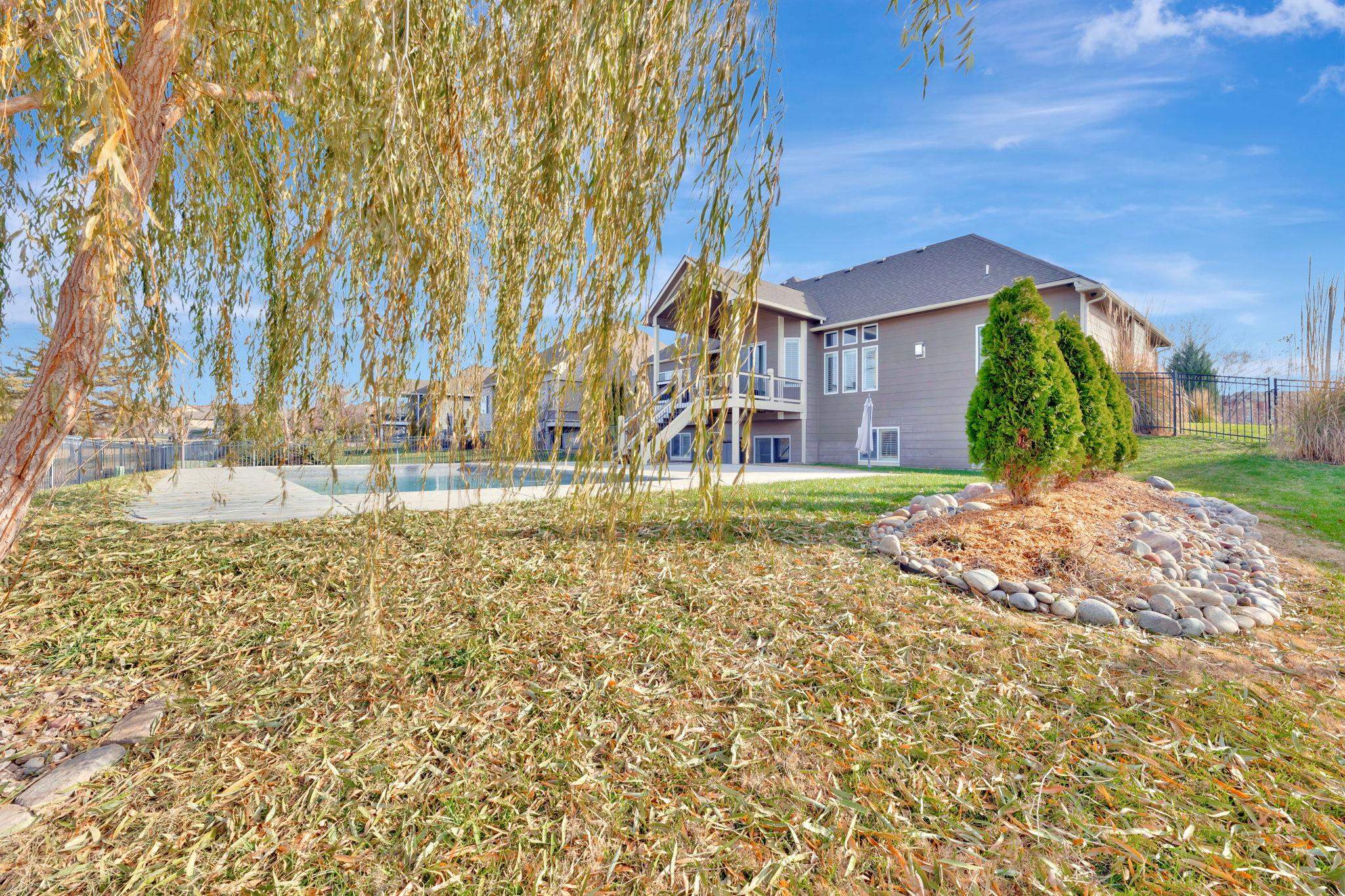 1242 E Lookout Street Derby KS 67037