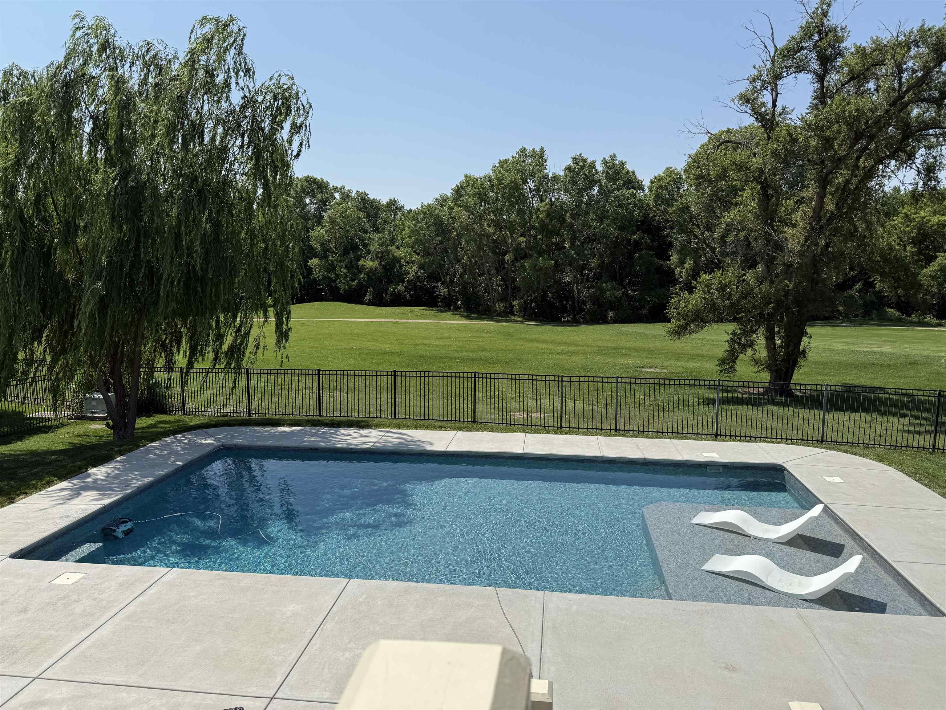 1242 E Lookout Street Derby KS 67037