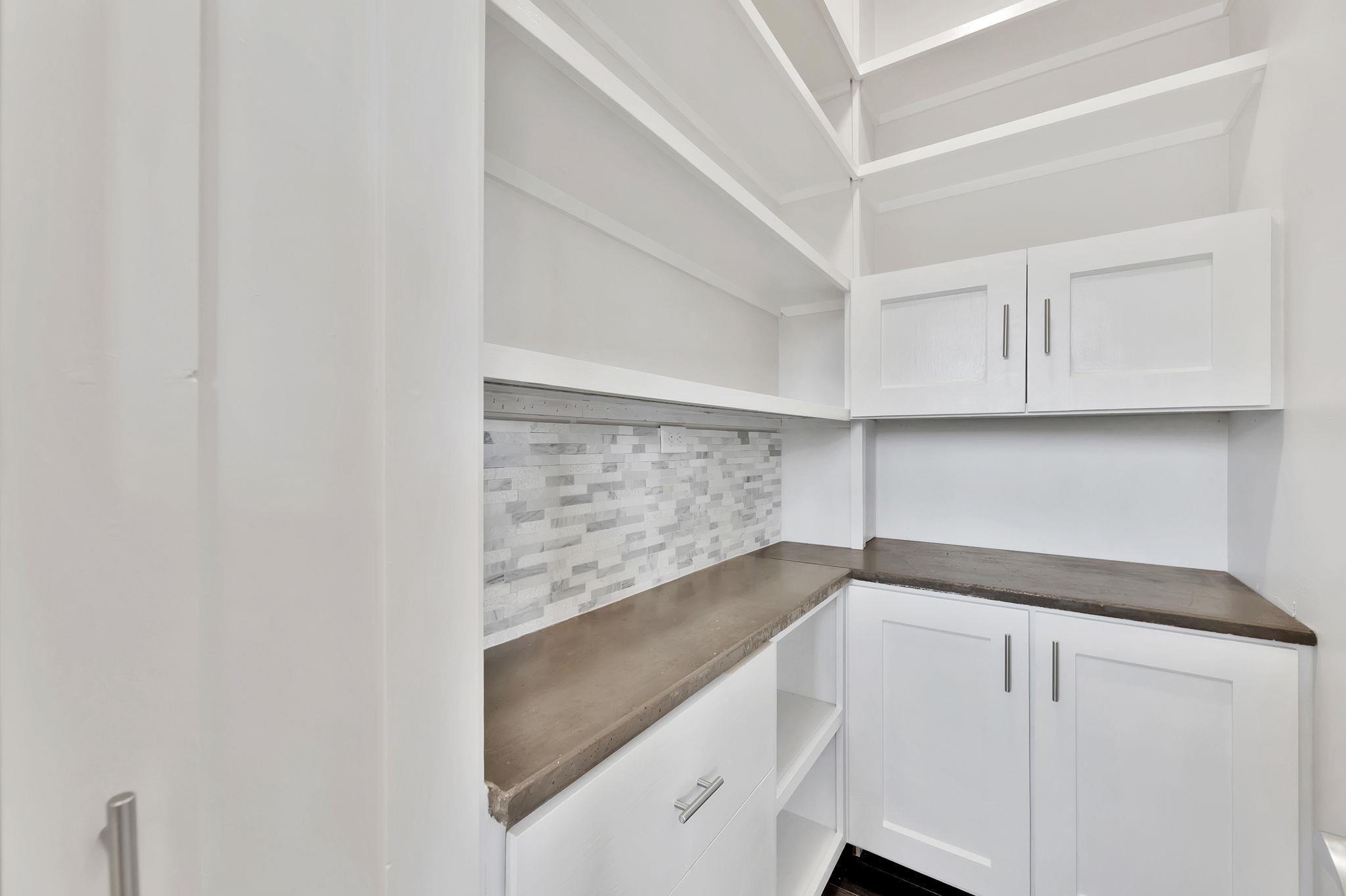 1242 E Lookout Street Derby KS 67037