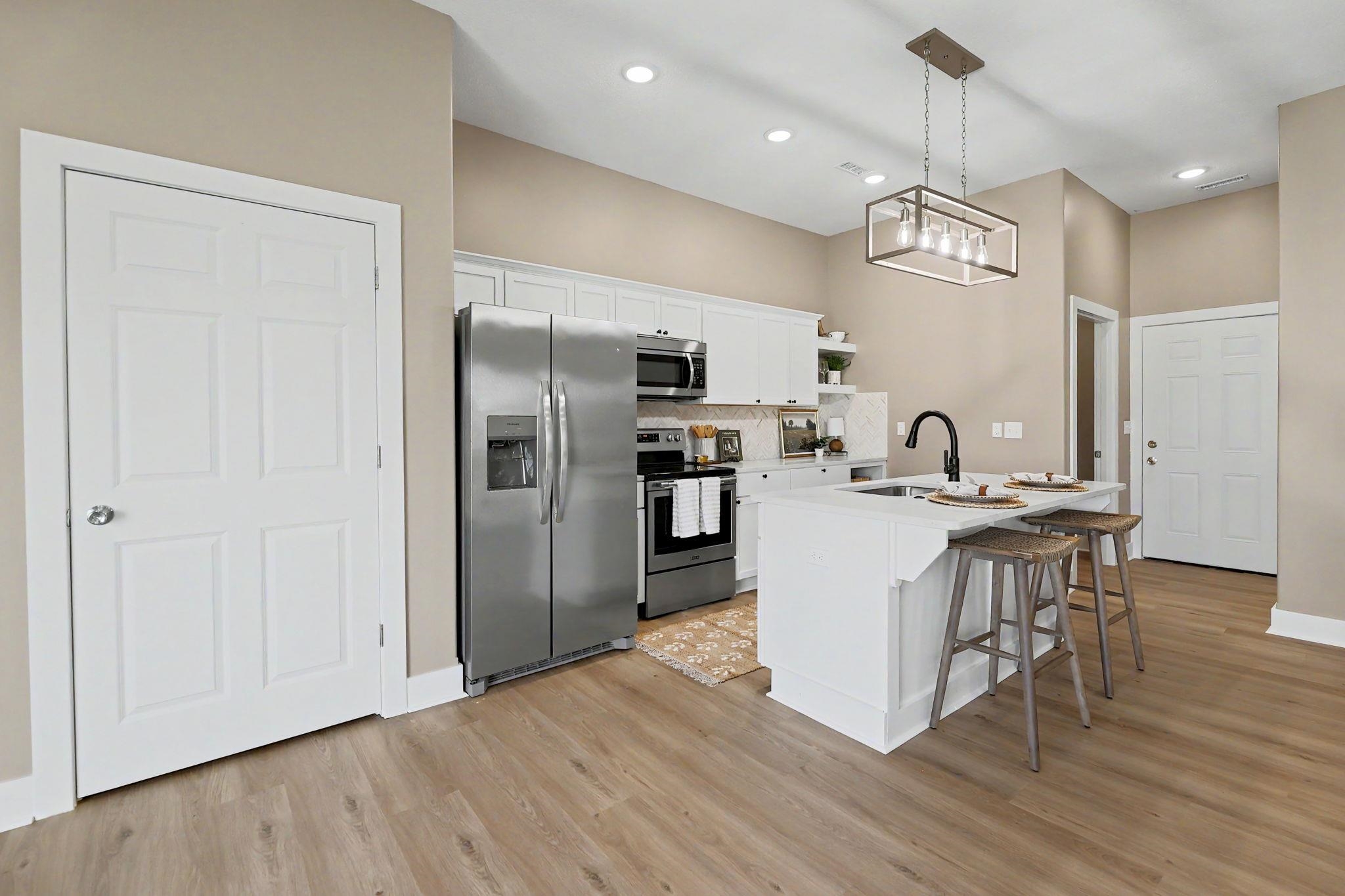 724 N Redbud Avenue Valley Center KS 67147