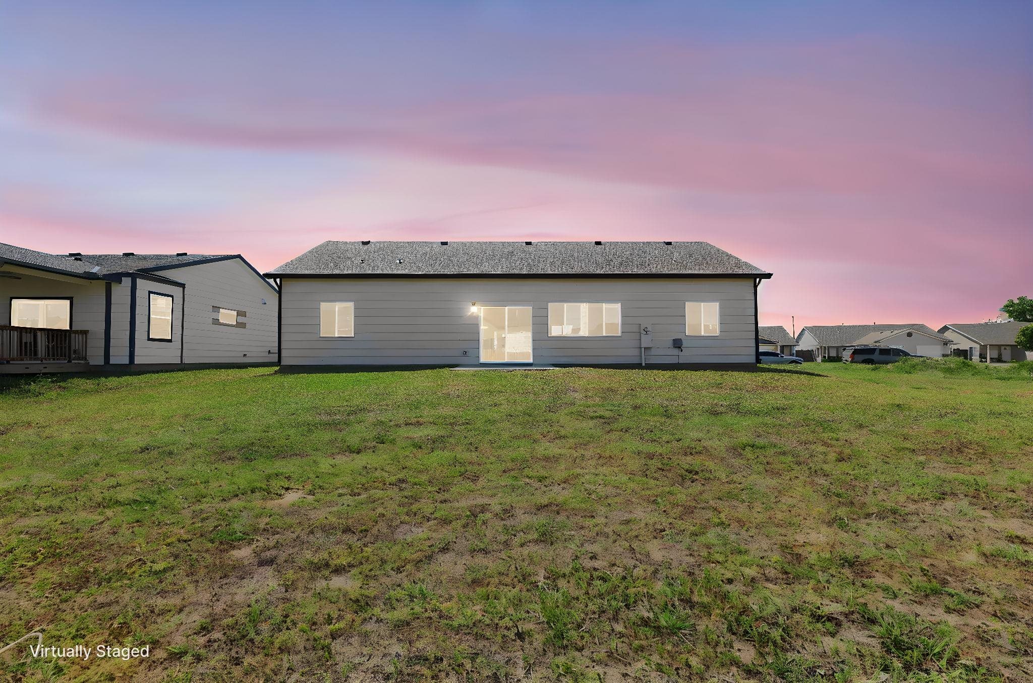 724 N Redbud Avenue Valley Center KS 67147
