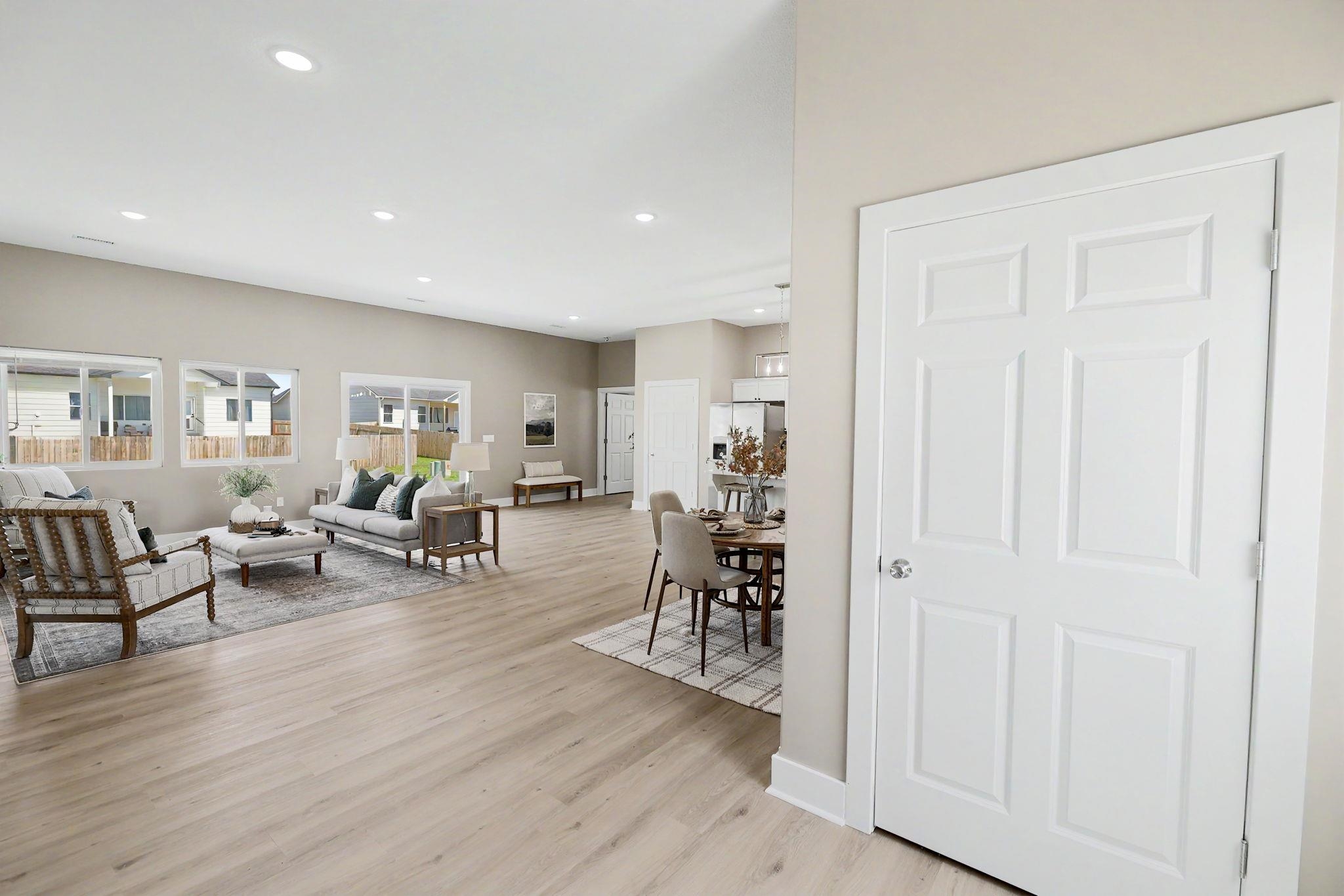 724 N Redbud Avenue Valley Center KS 67147