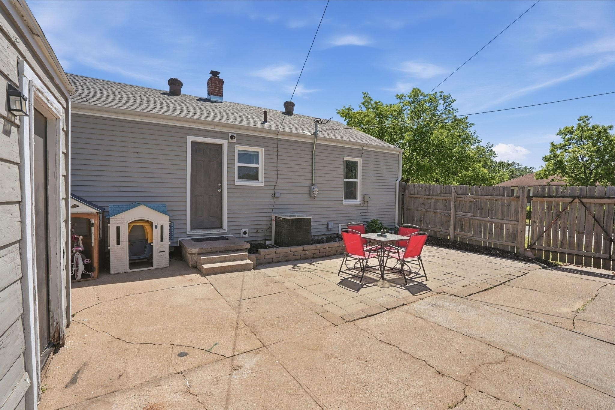2265 S Pattie Wichita KS 67211